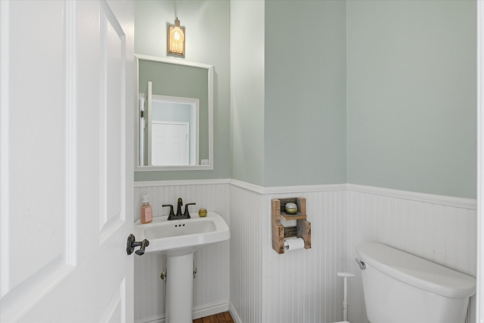 main property photo 18