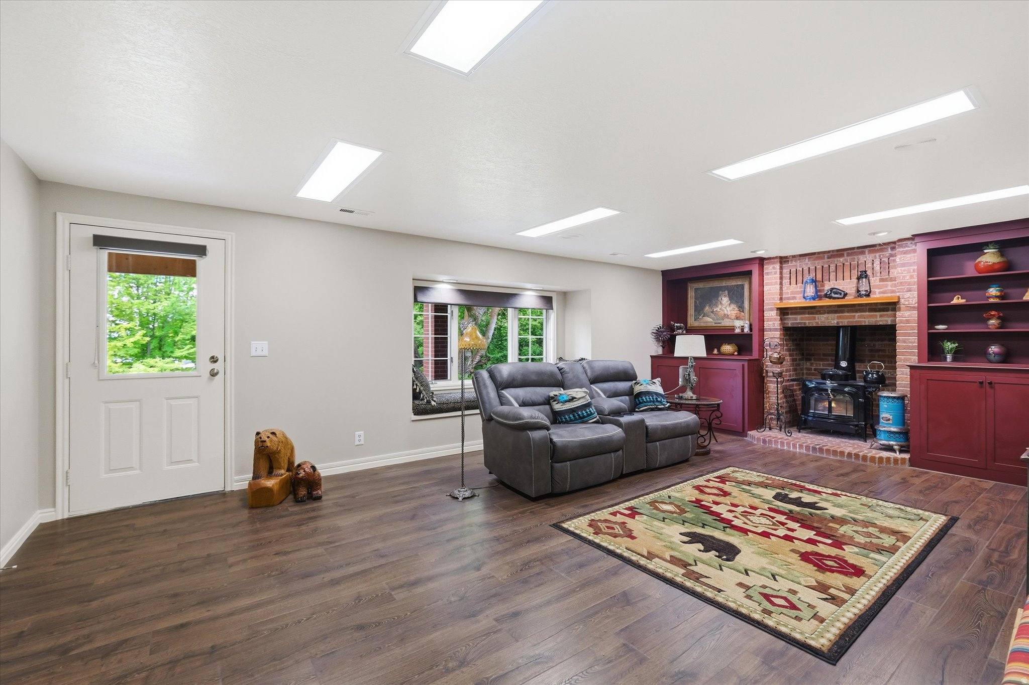 main property photo 20