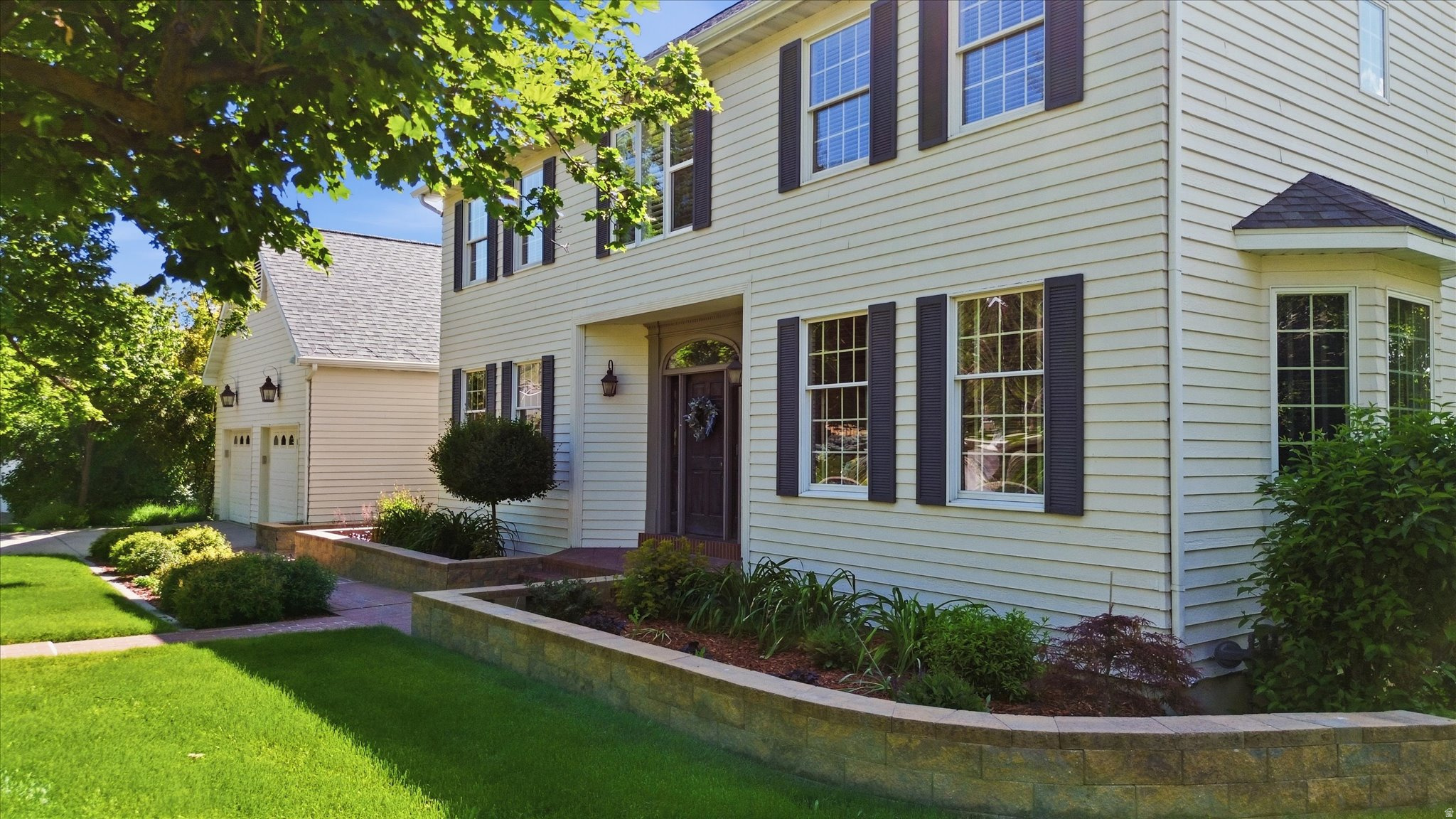 main property photo 77