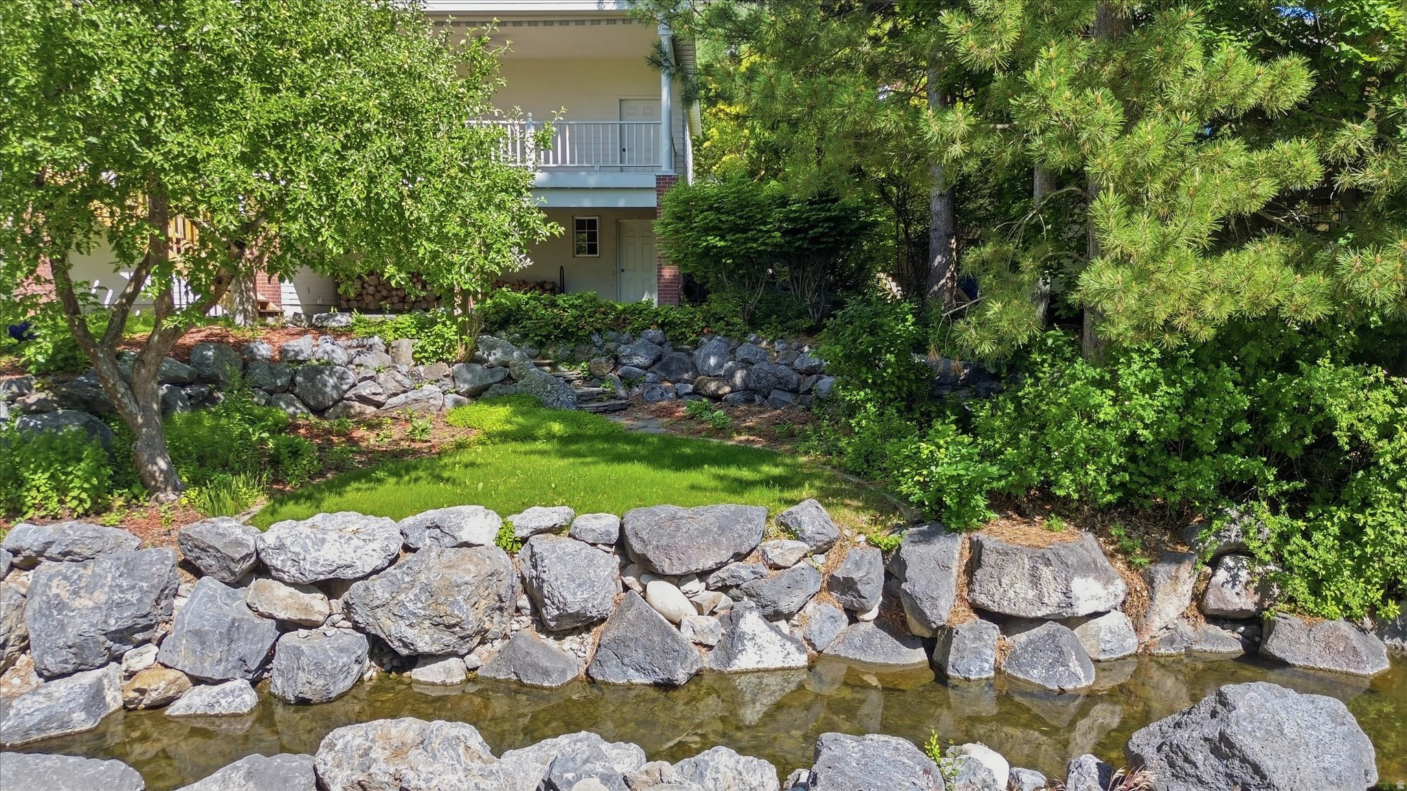 main property photo 80