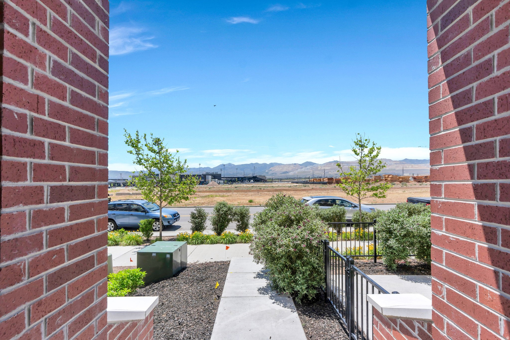 main property photo 32