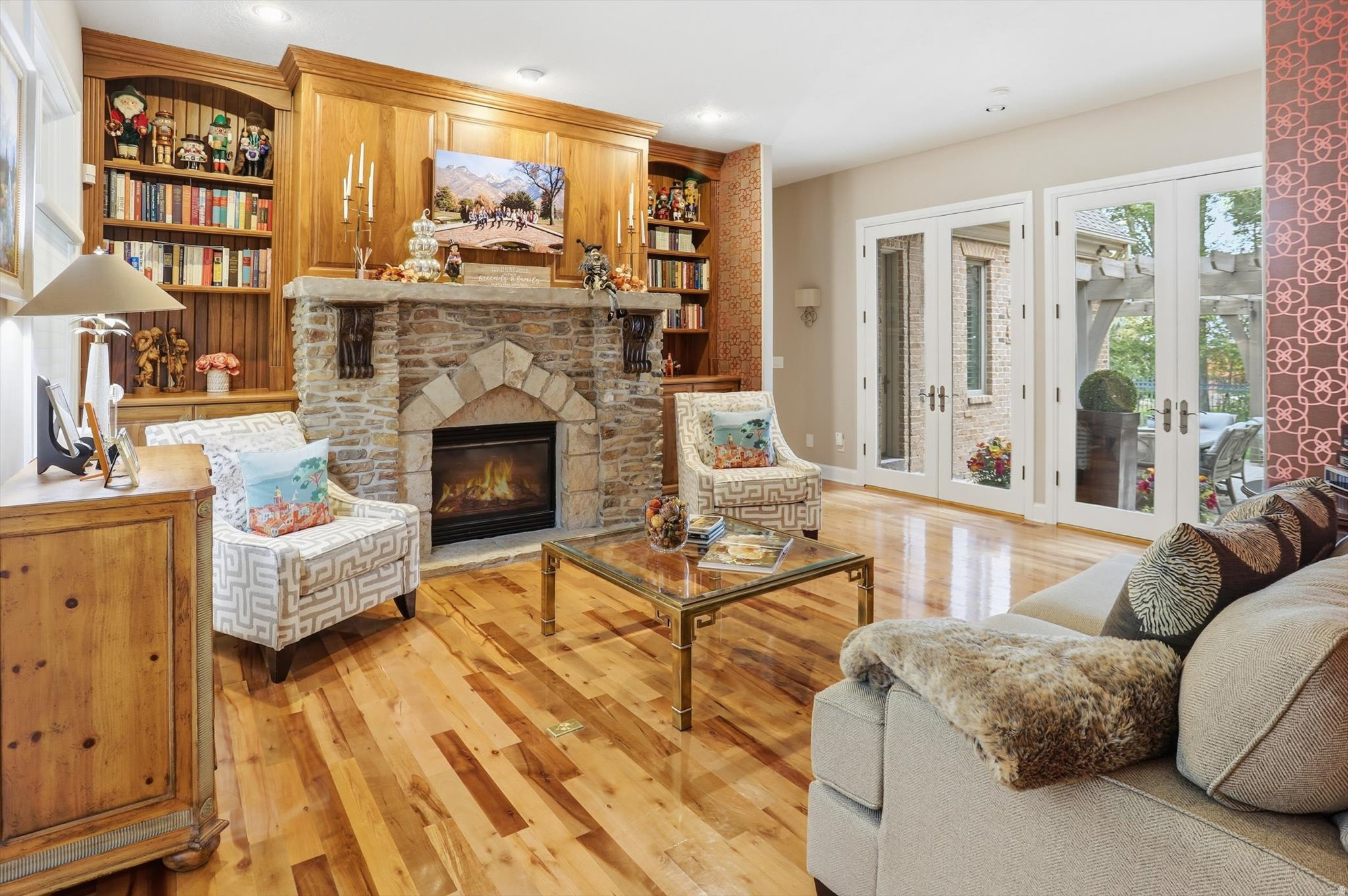main property photo 26