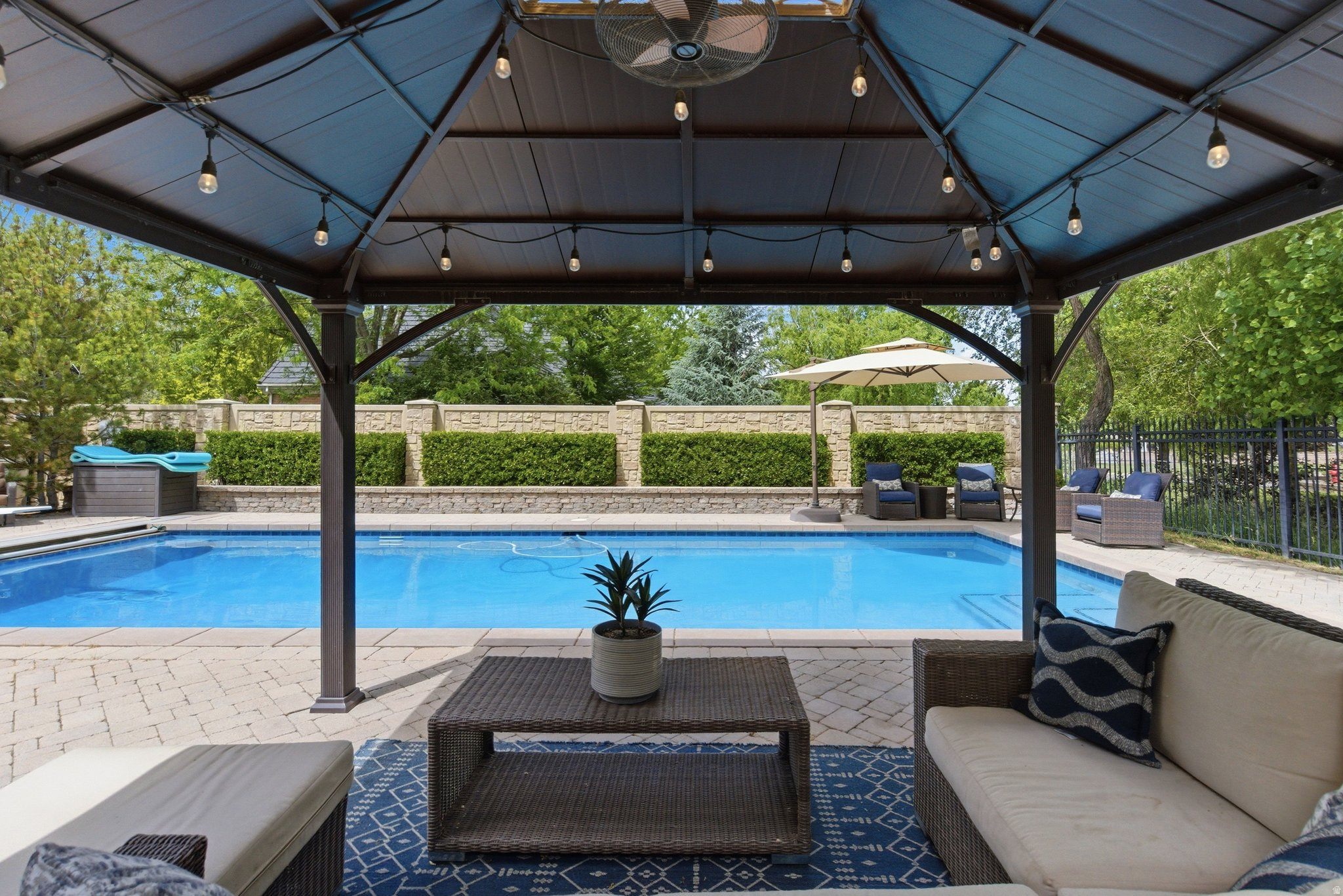 main property photo 66