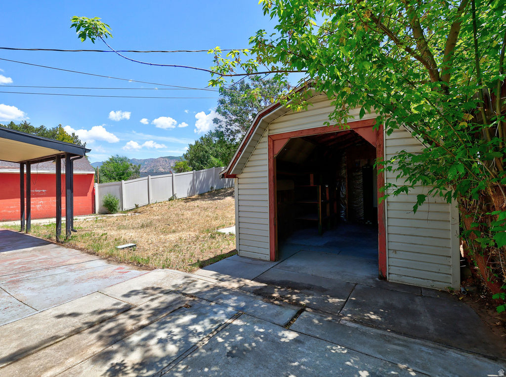 main property photo 44