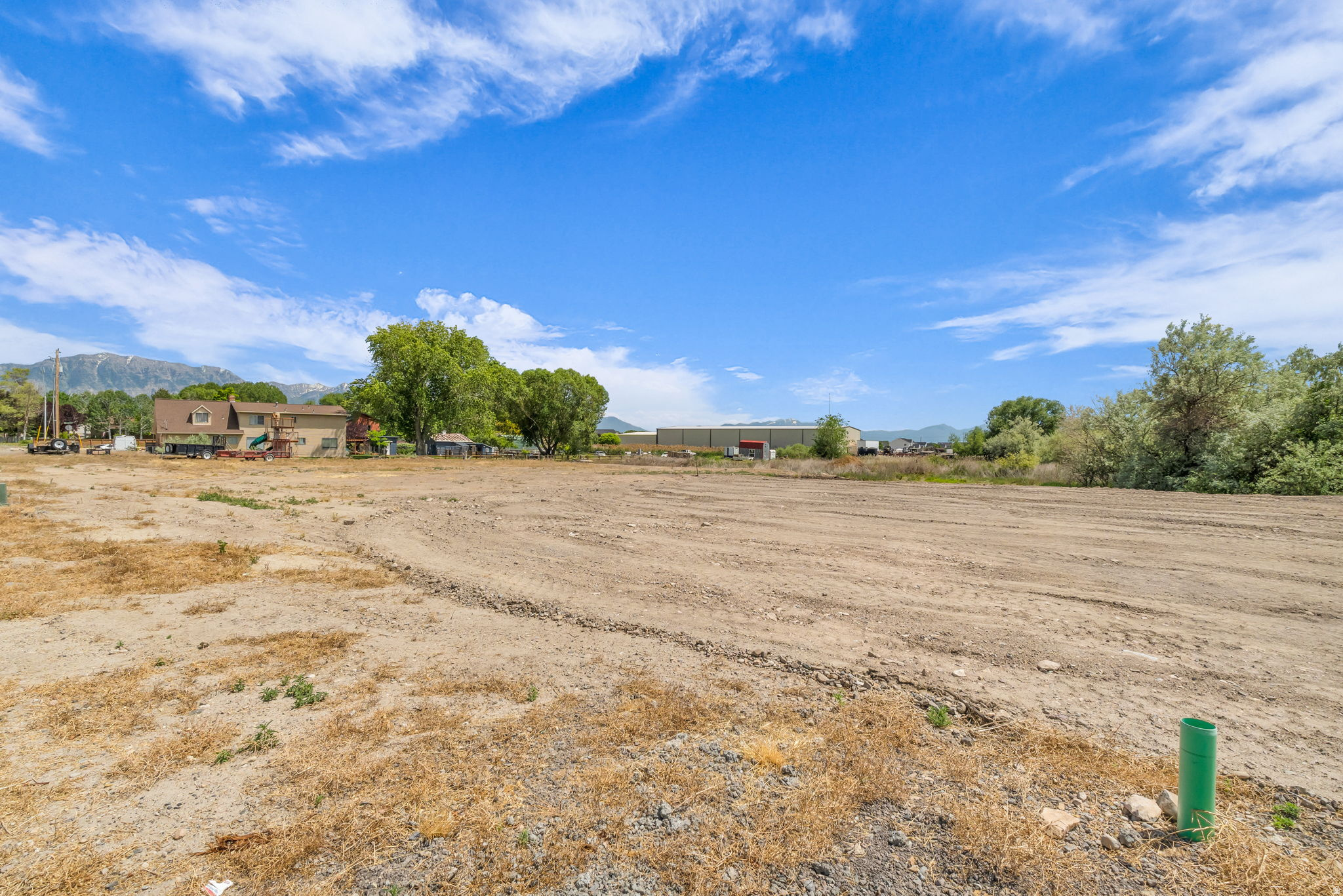 main property photo 9
