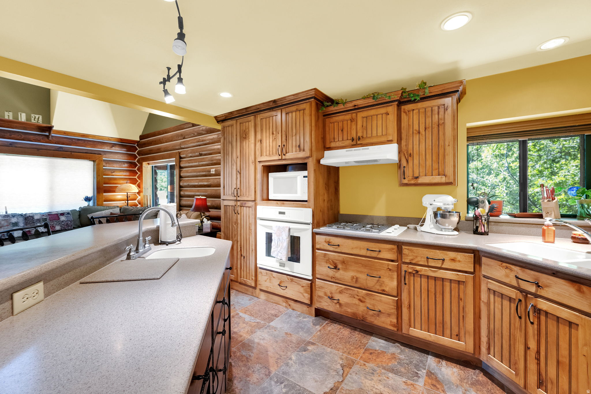 main property photo 117