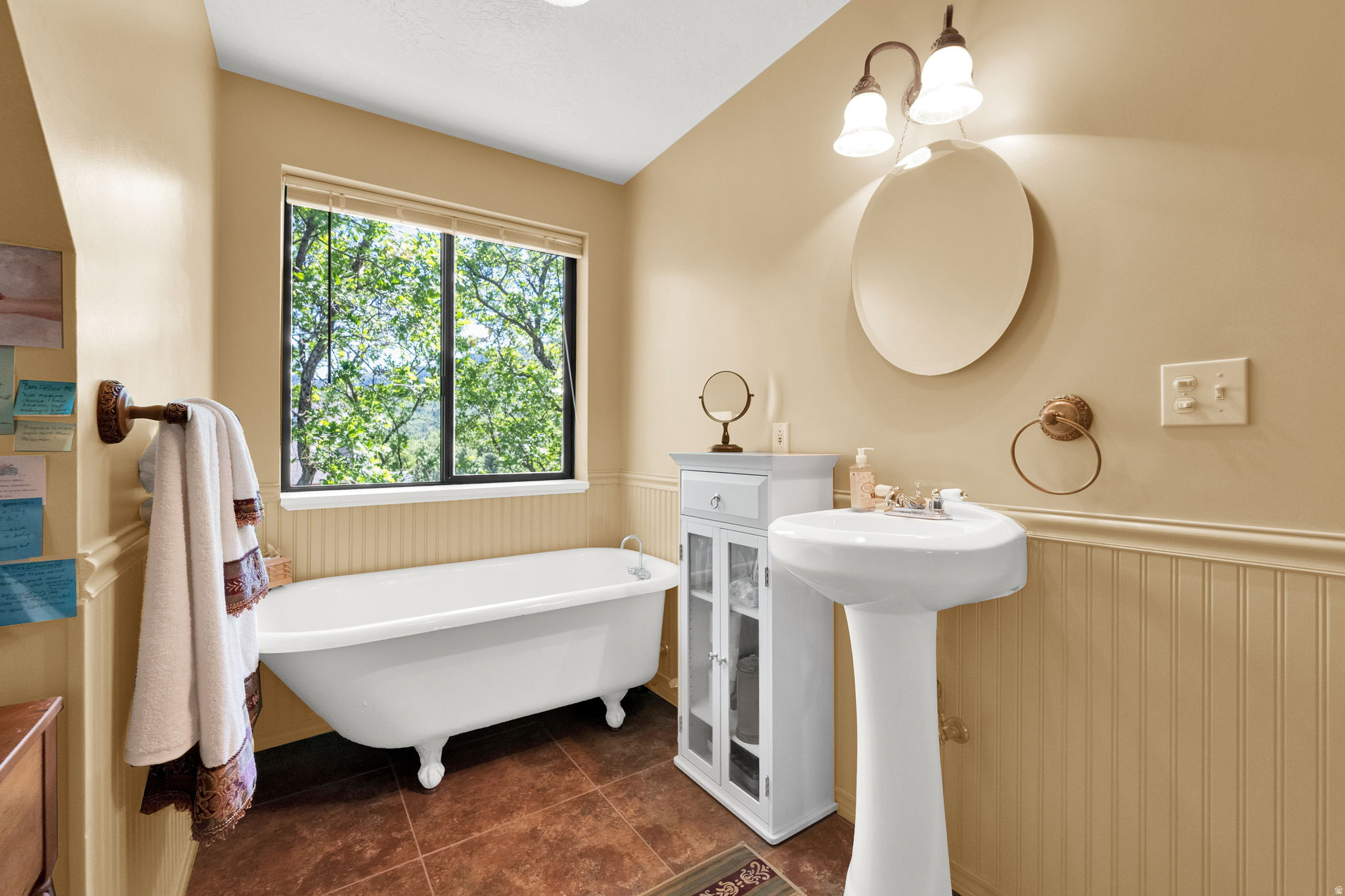 main property photo 128