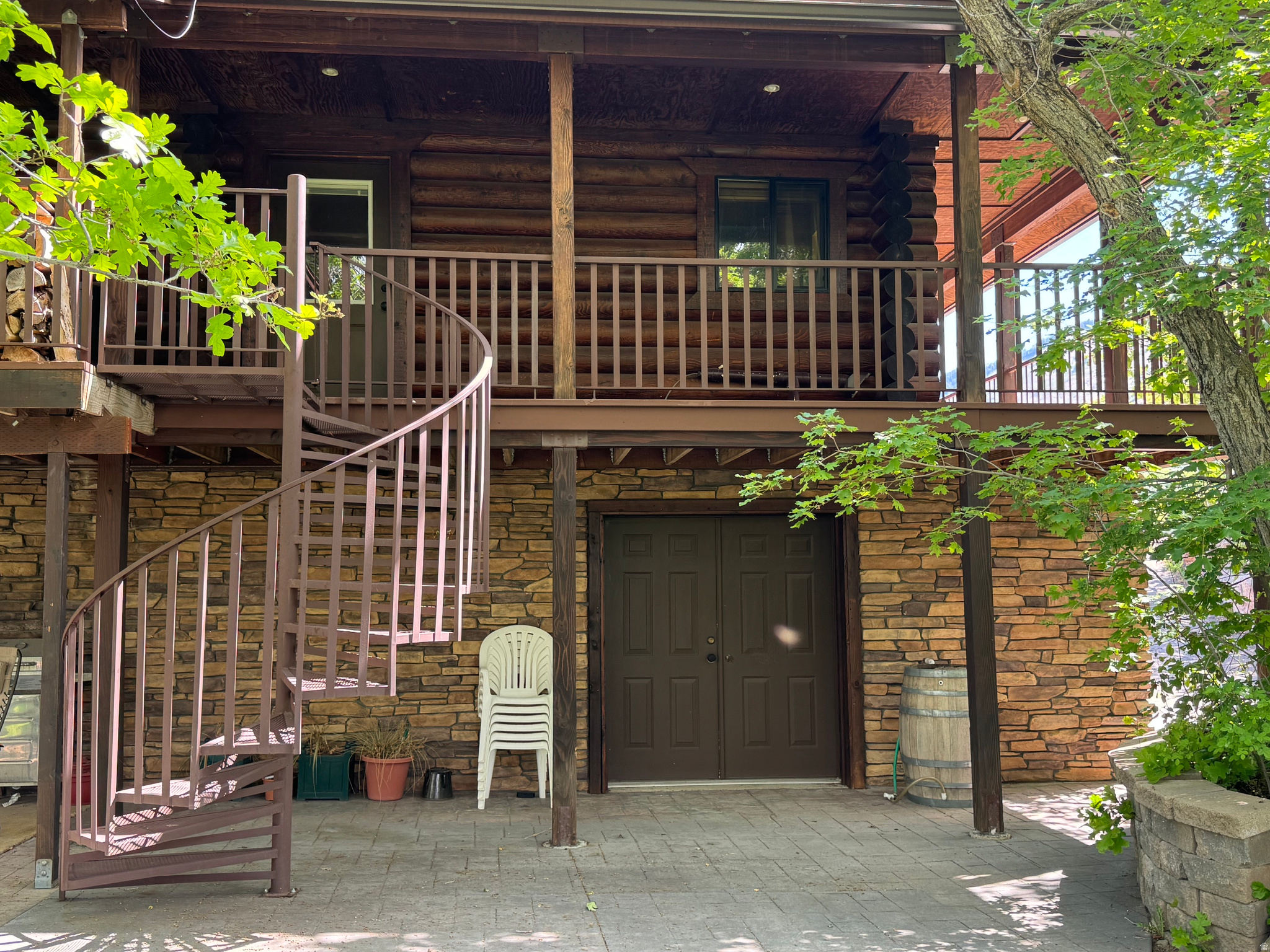 main property photo 20