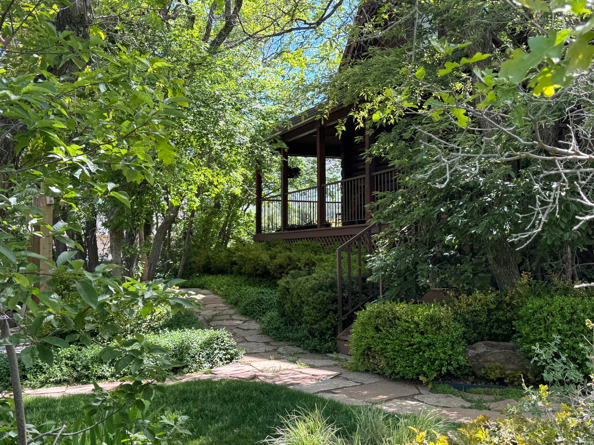 main property photo 31