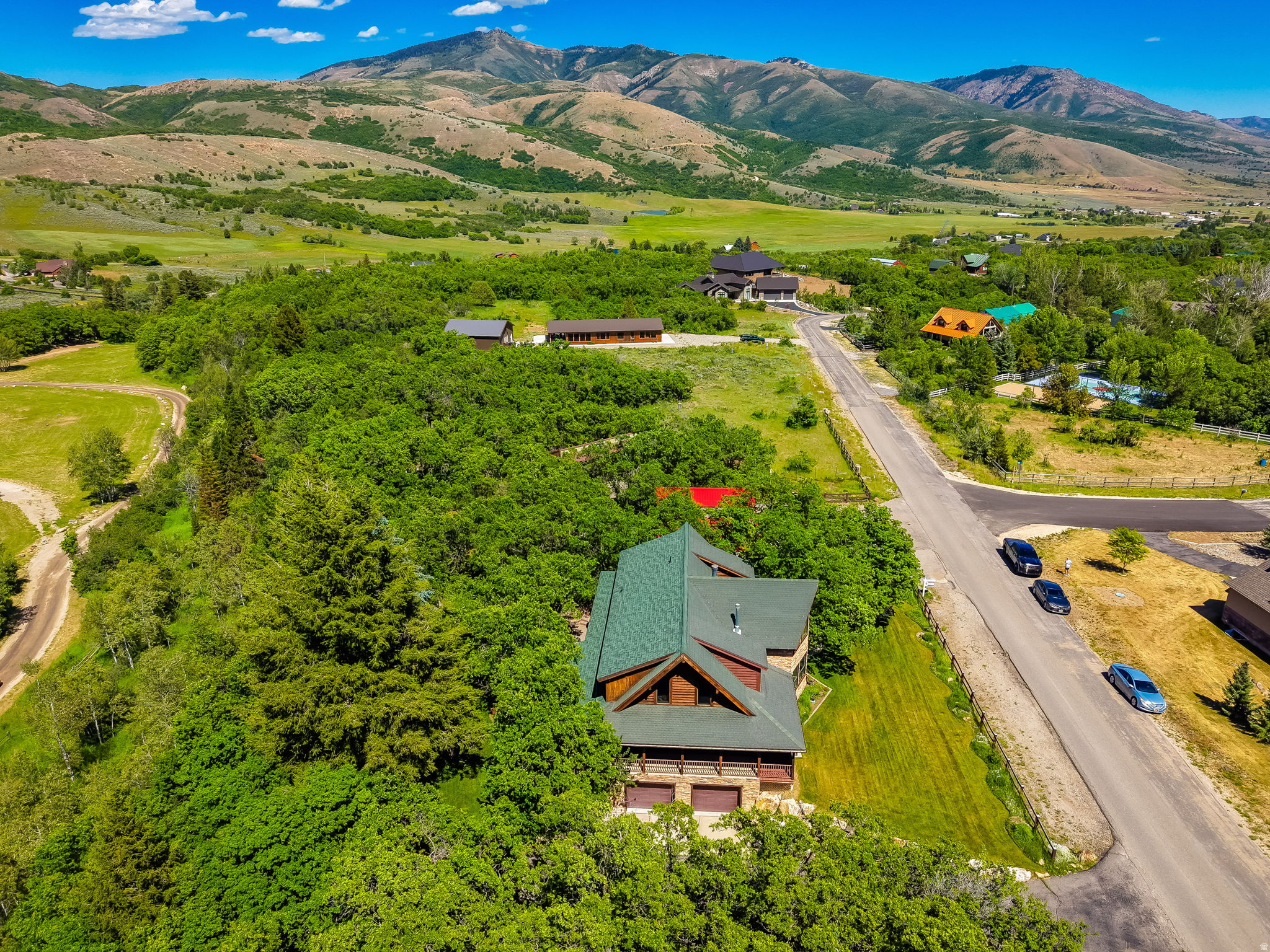 main property photo 50