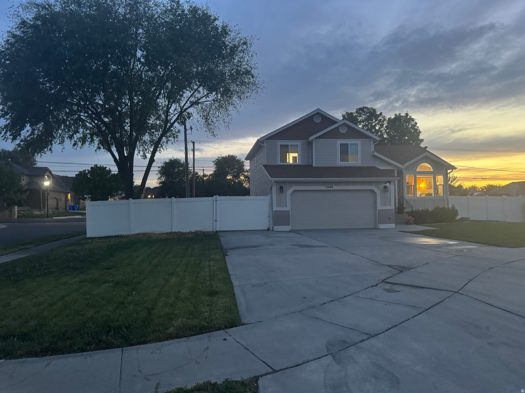 main property photo 7