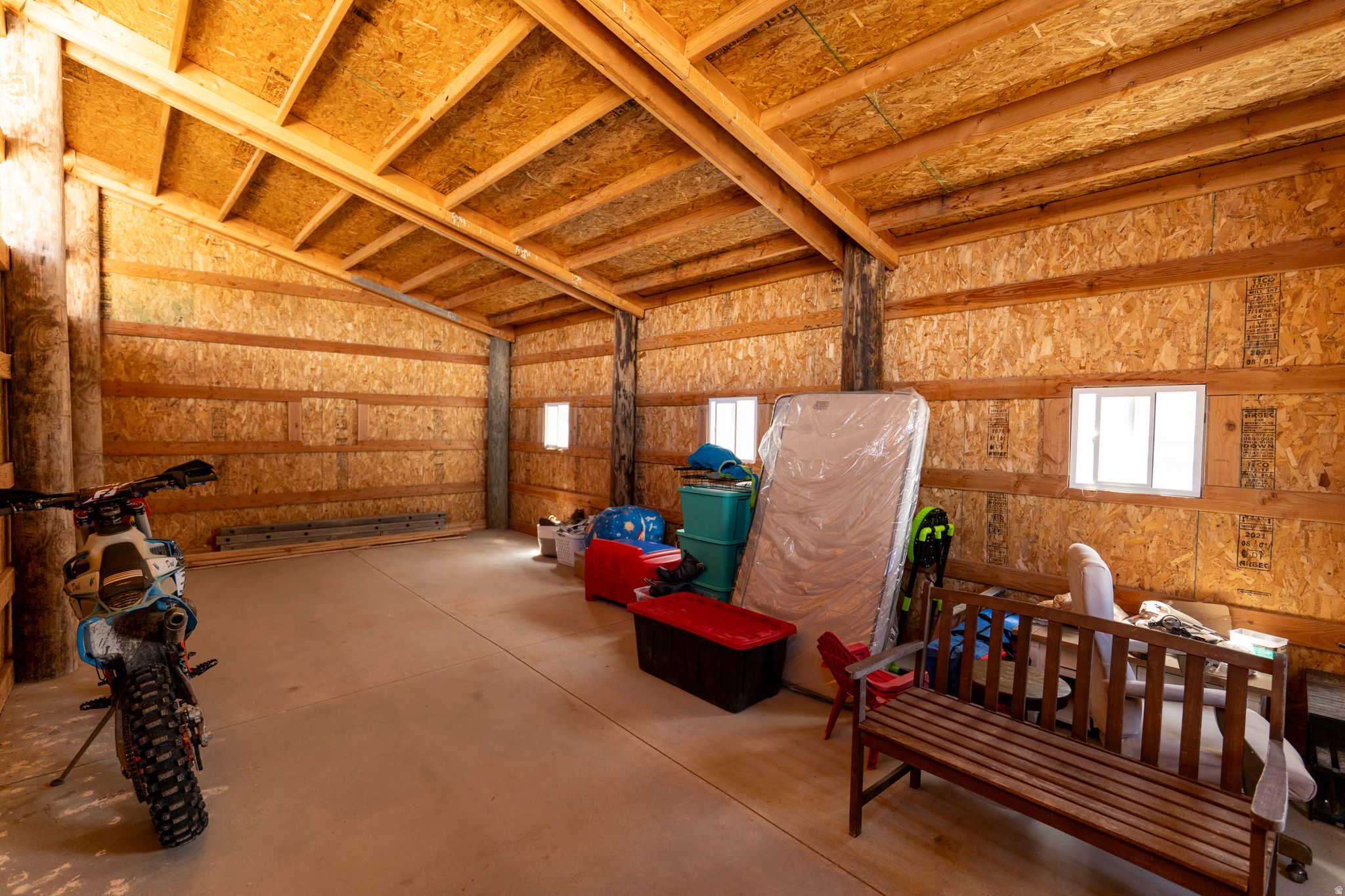 main property photo 58
