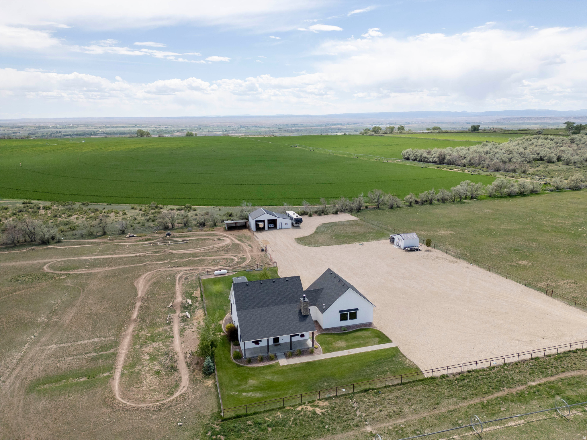 main property photo 74