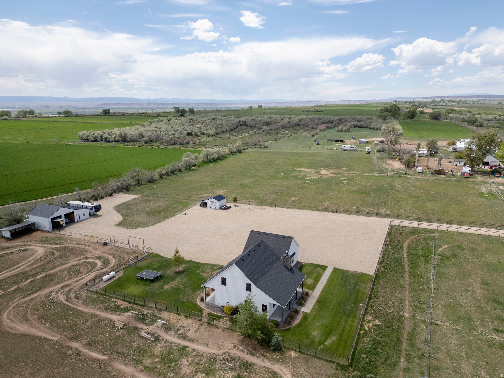 main property photo 77