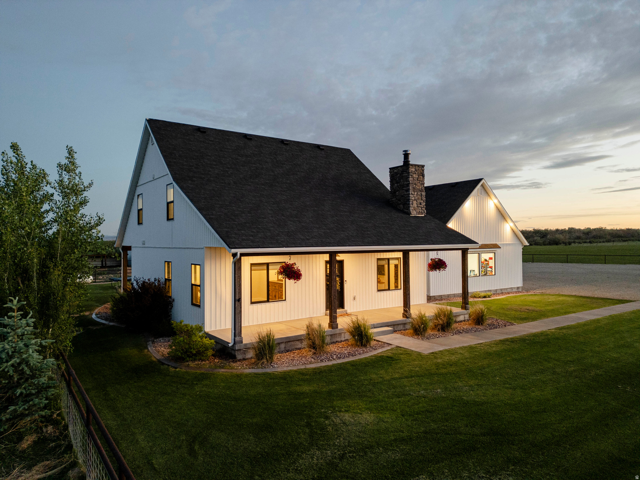 main property photo 95