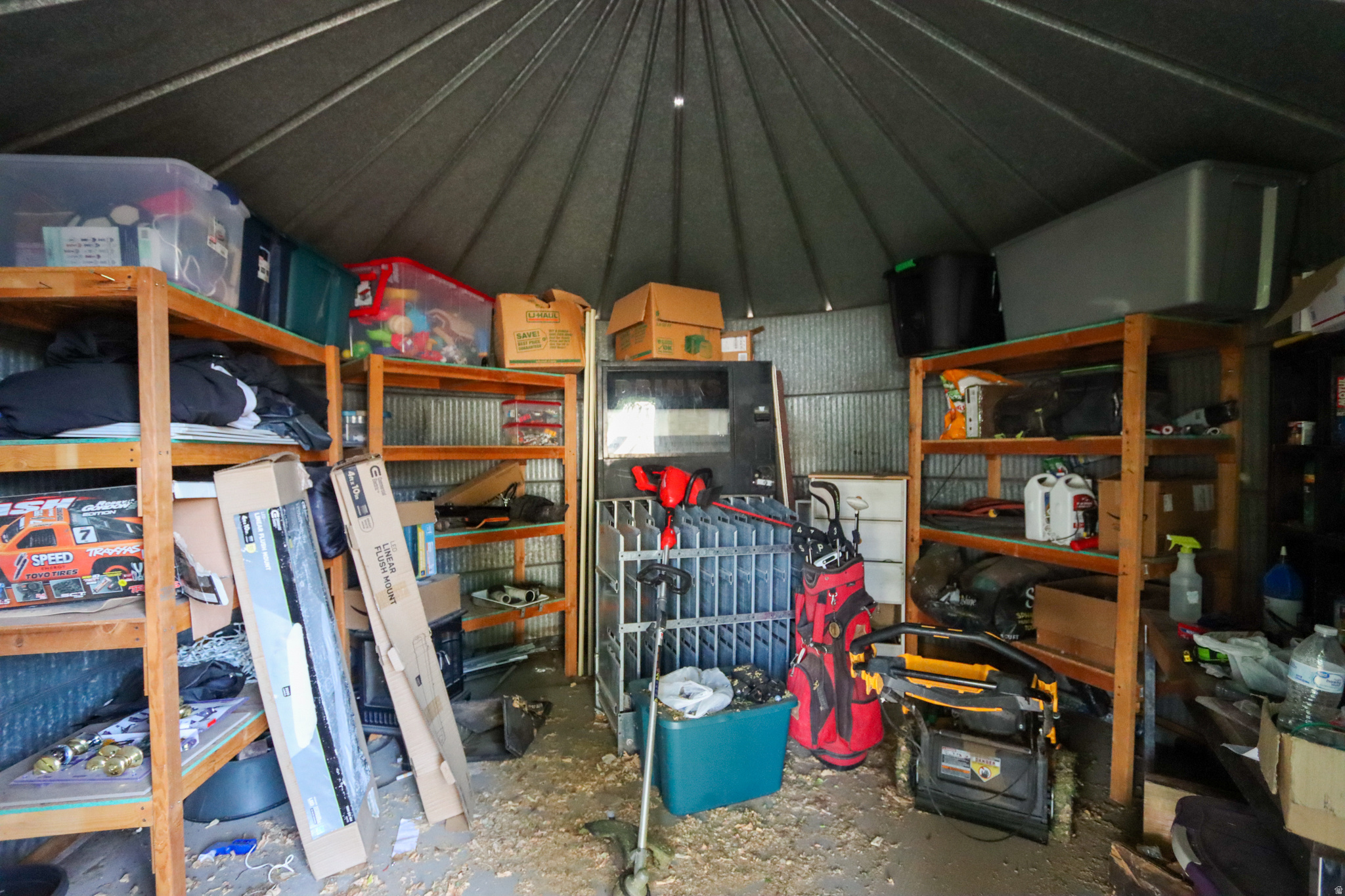 main property photo 40