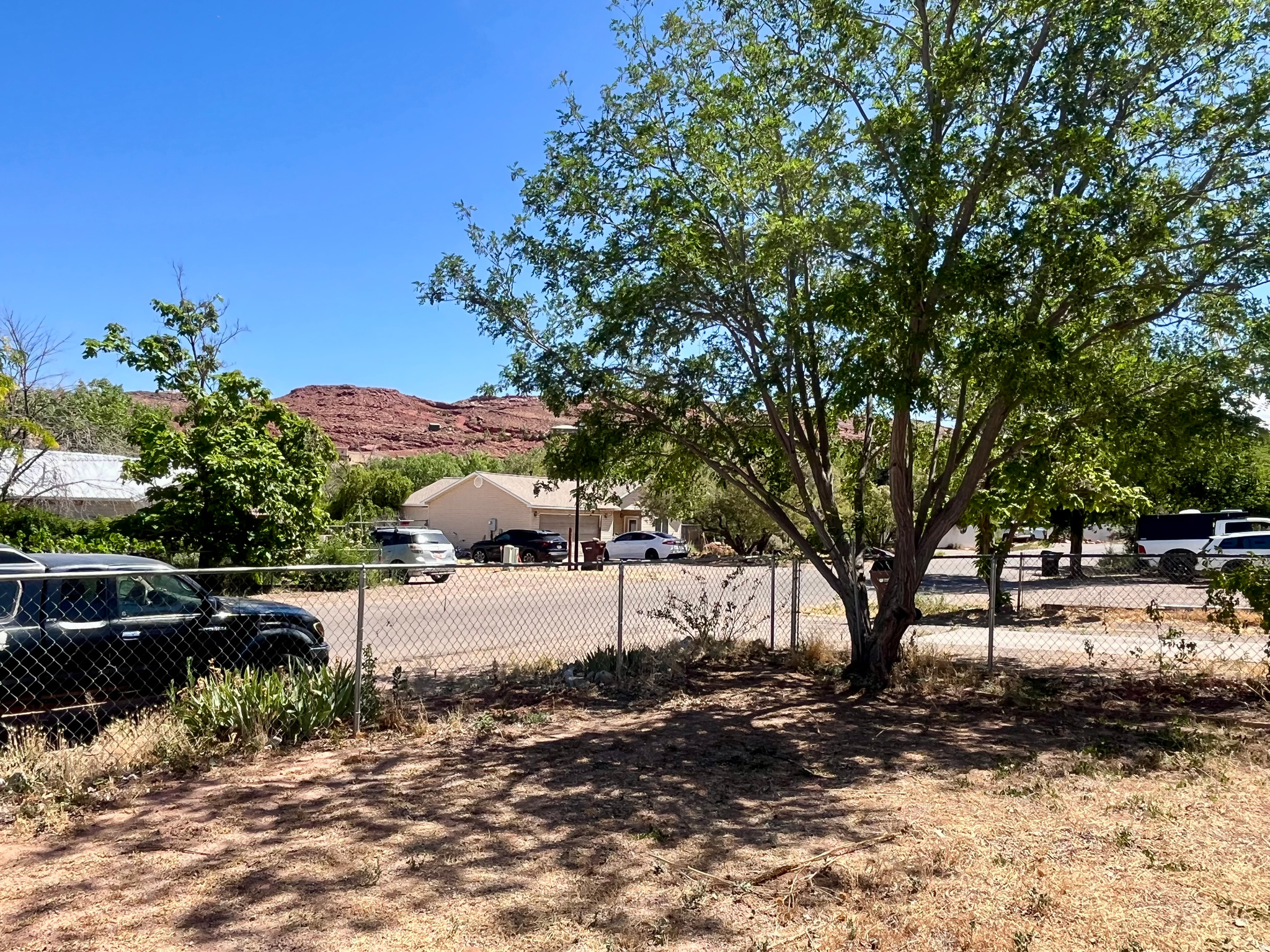 main property photo 15