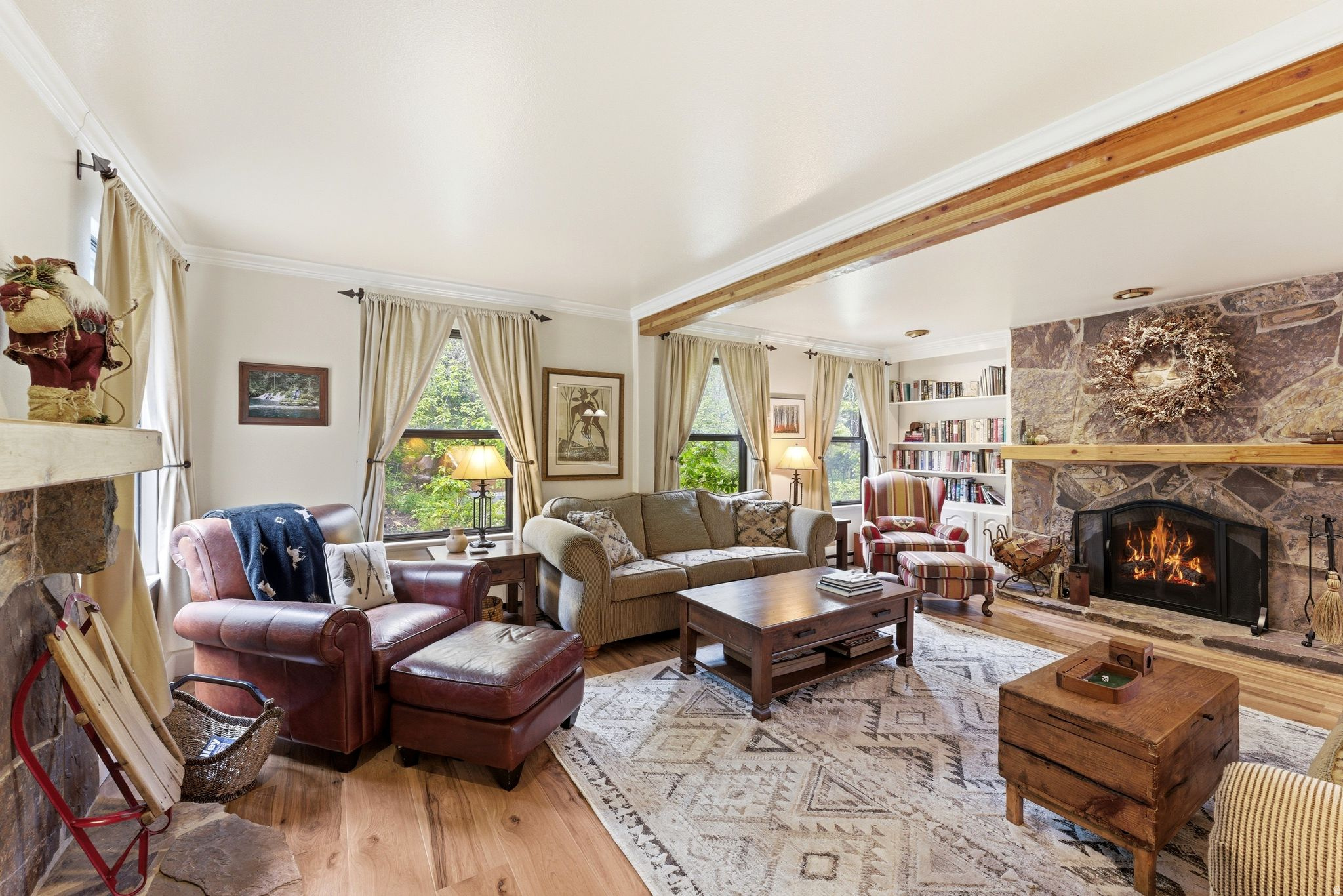 main property photo 2