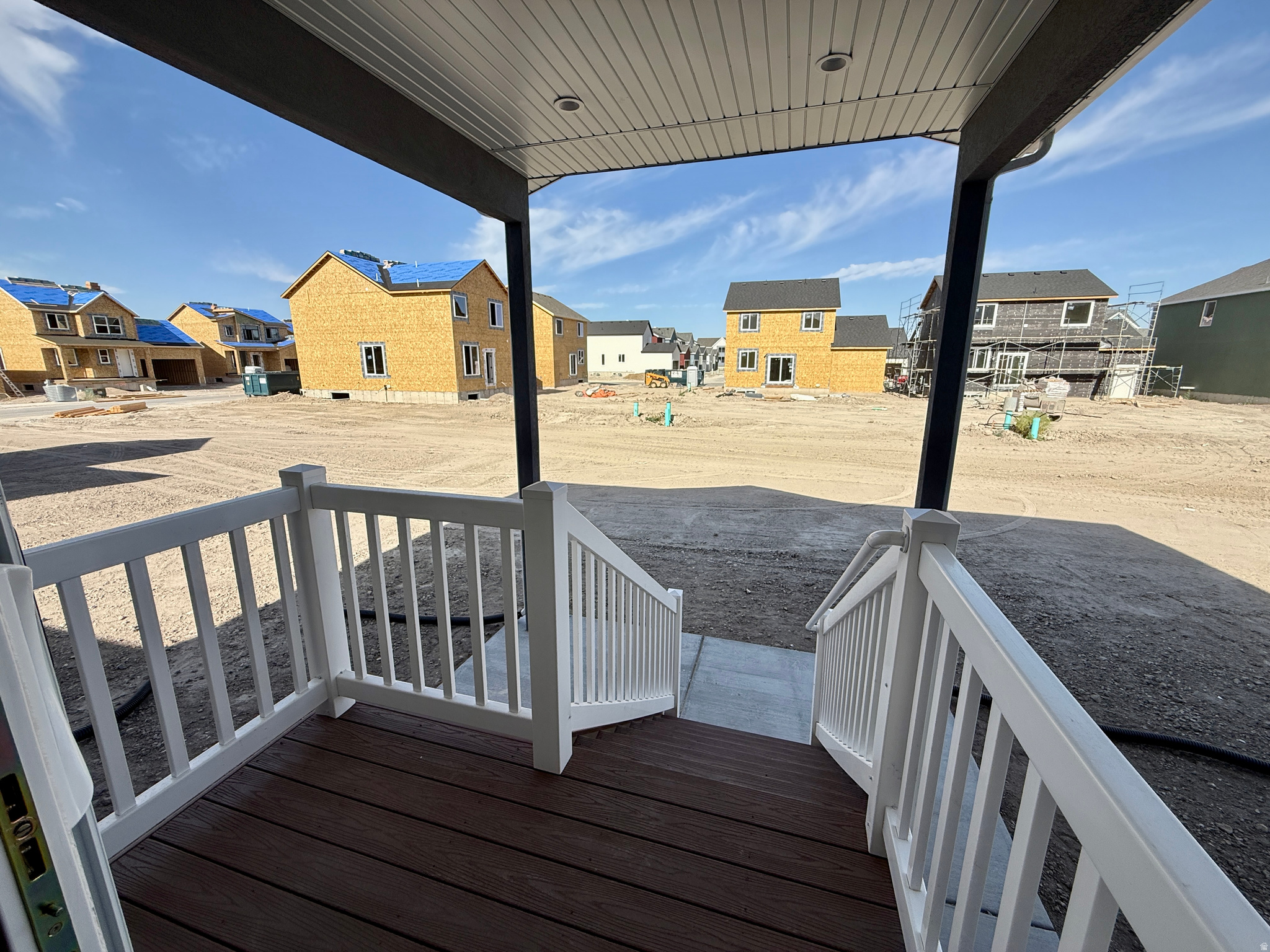 main property photo 13