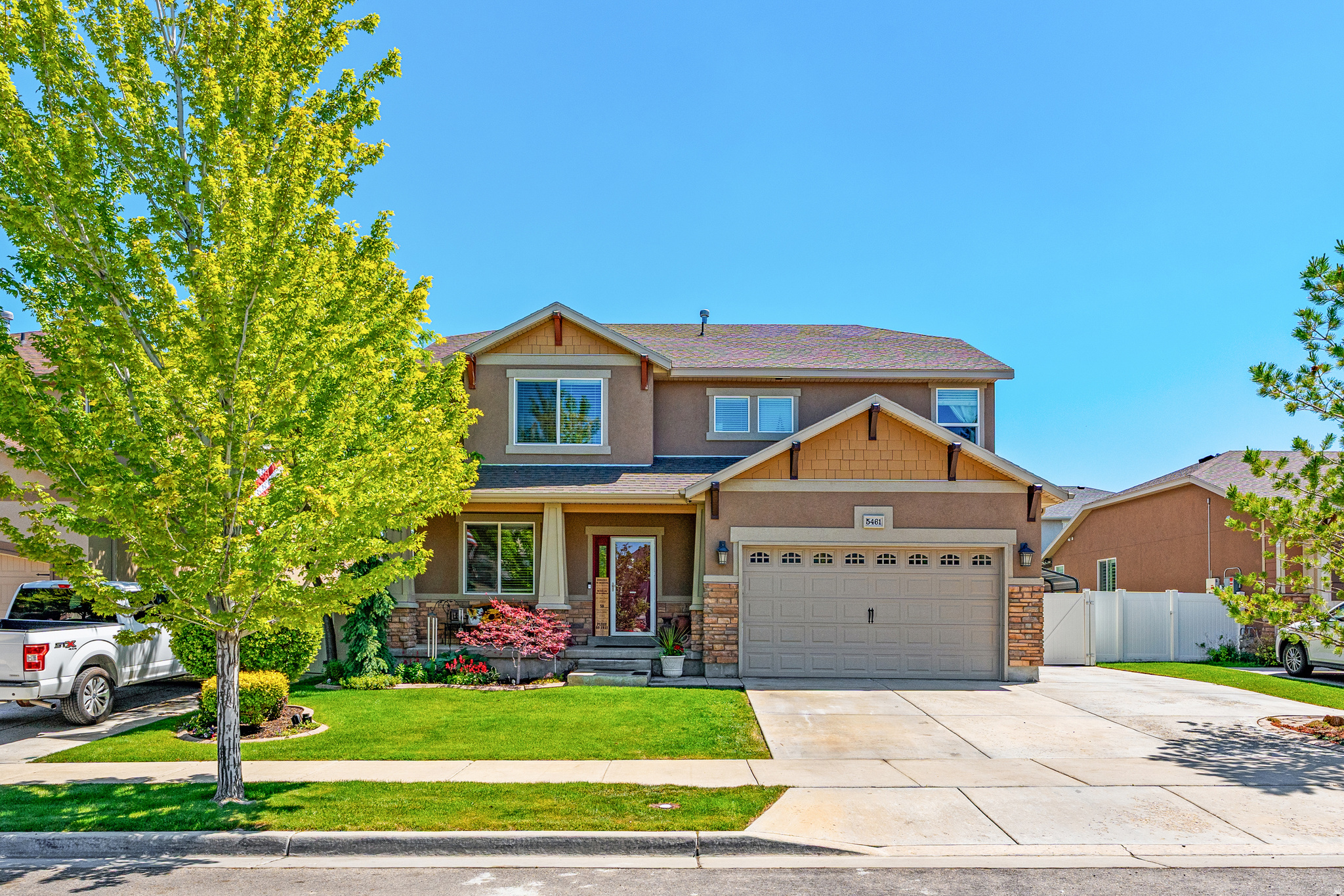 main property photo 60