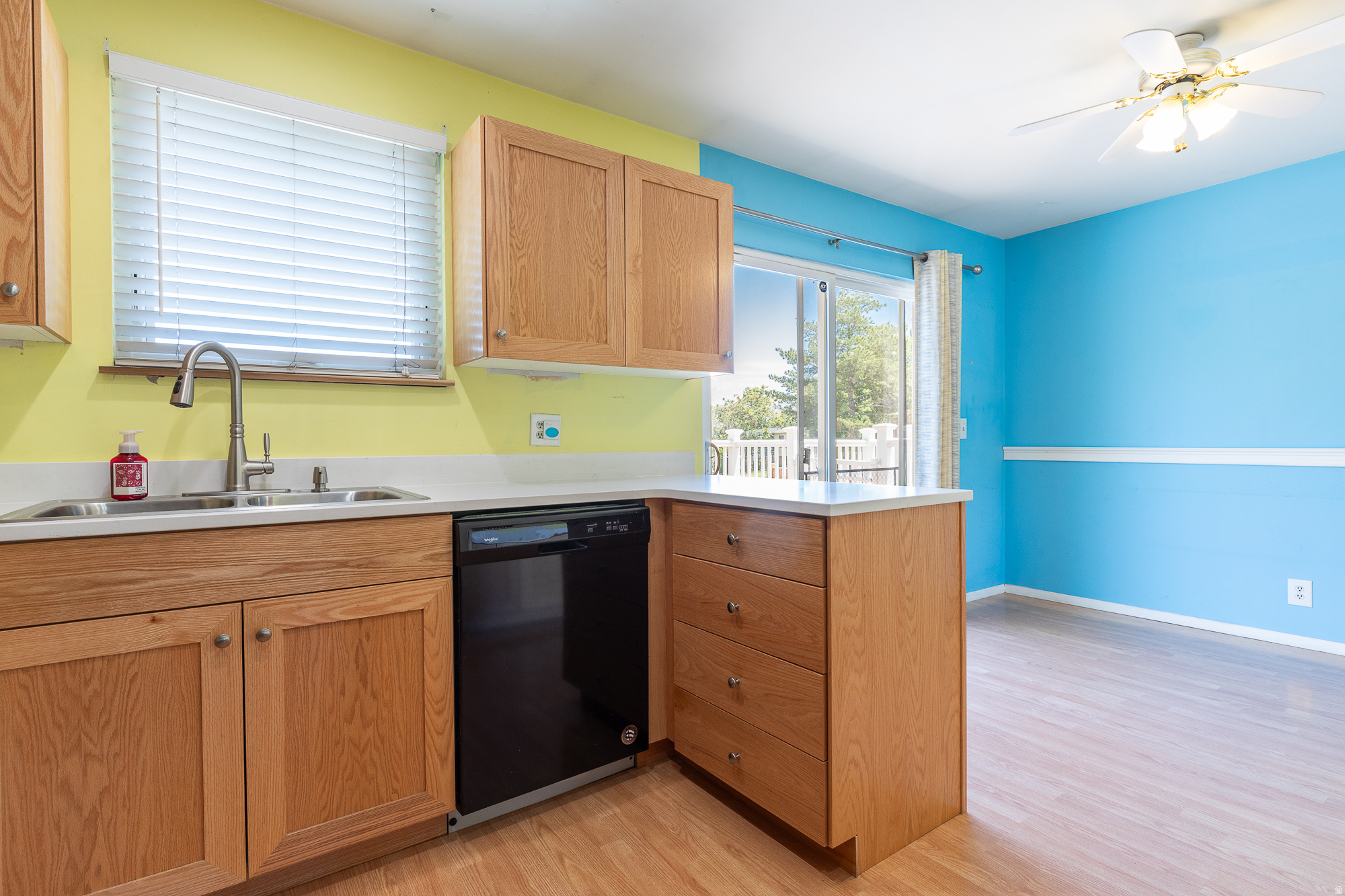 main property photo 14