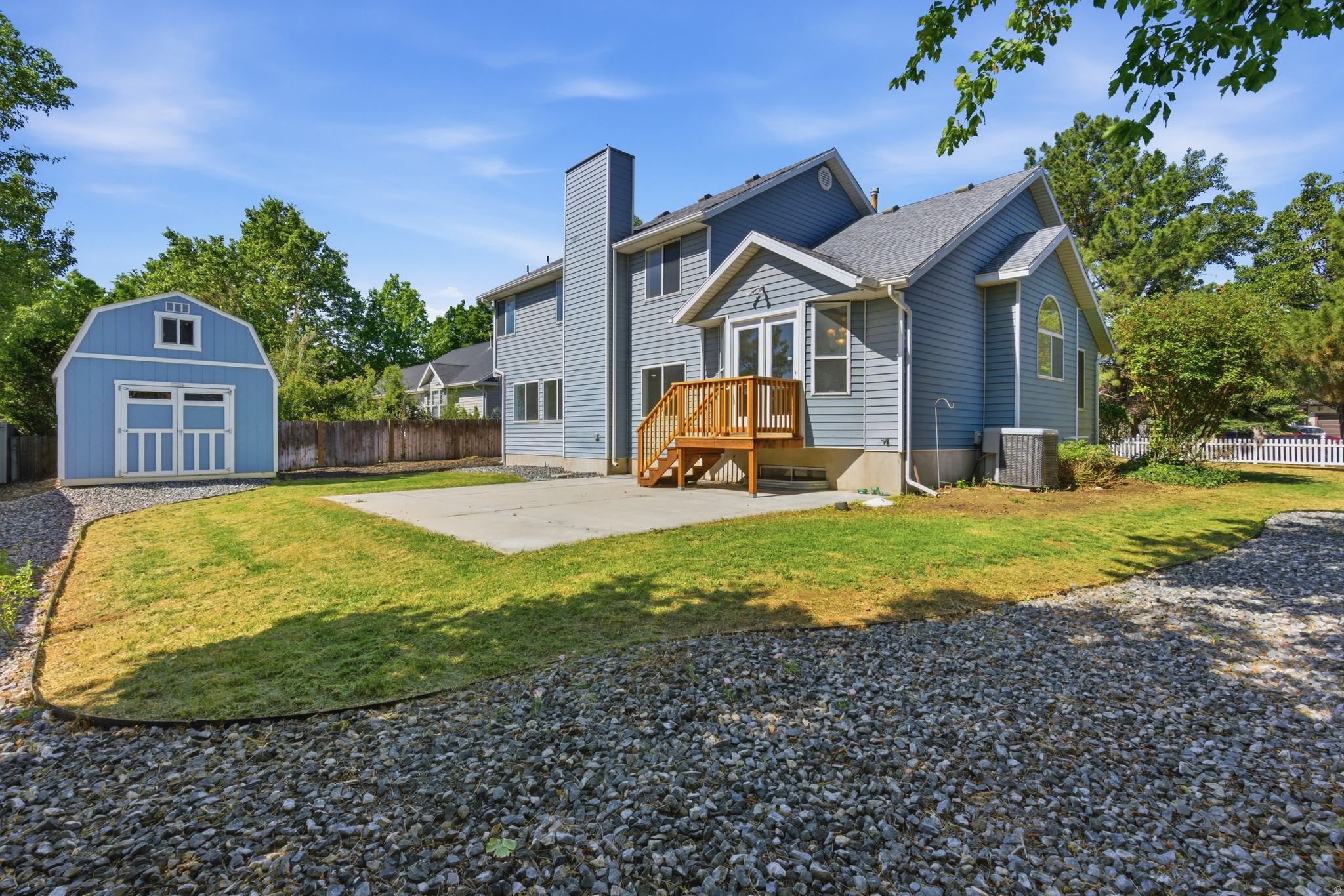 main property photo 42