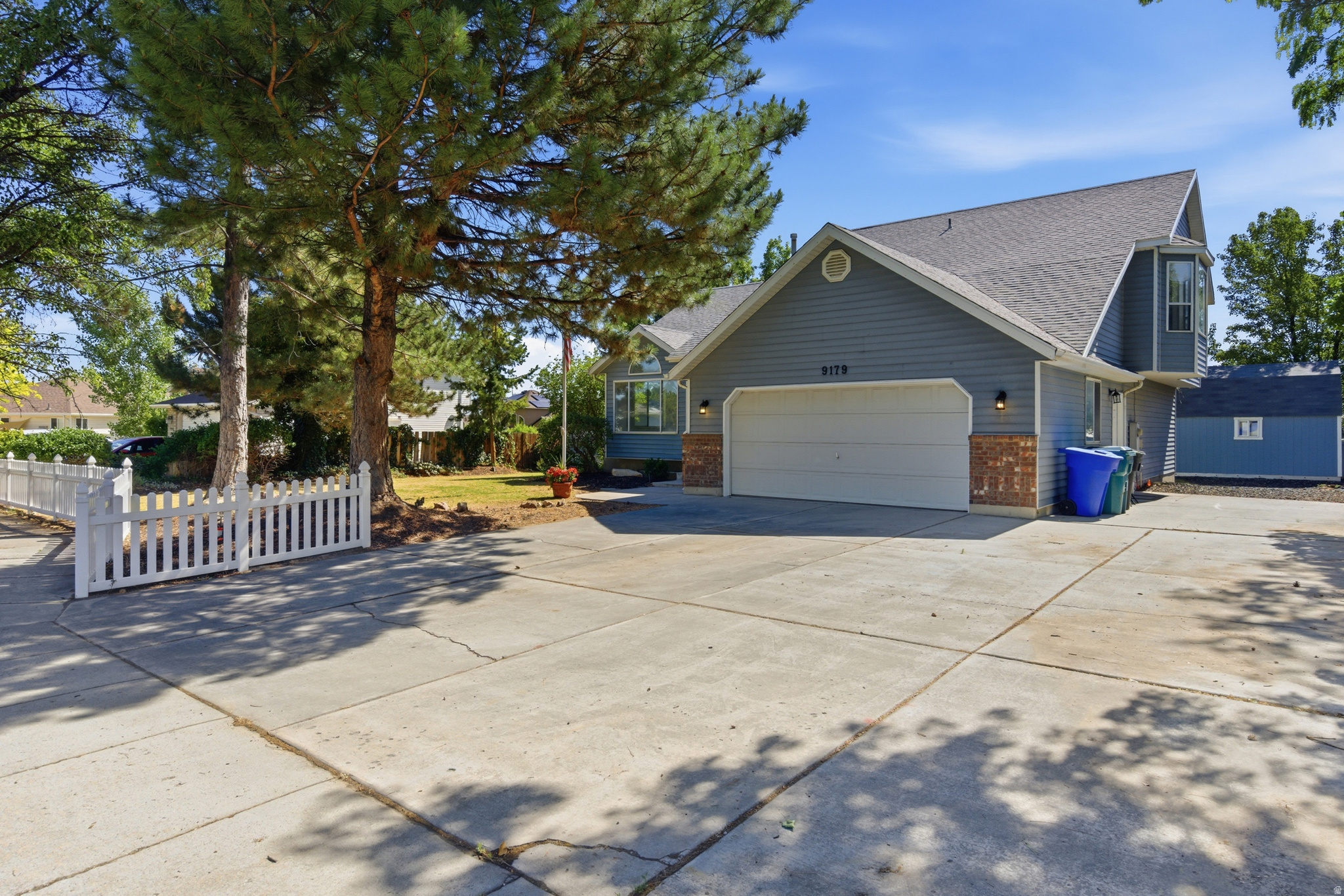 main property photo 51