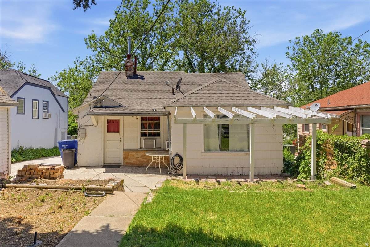 main property photo 15