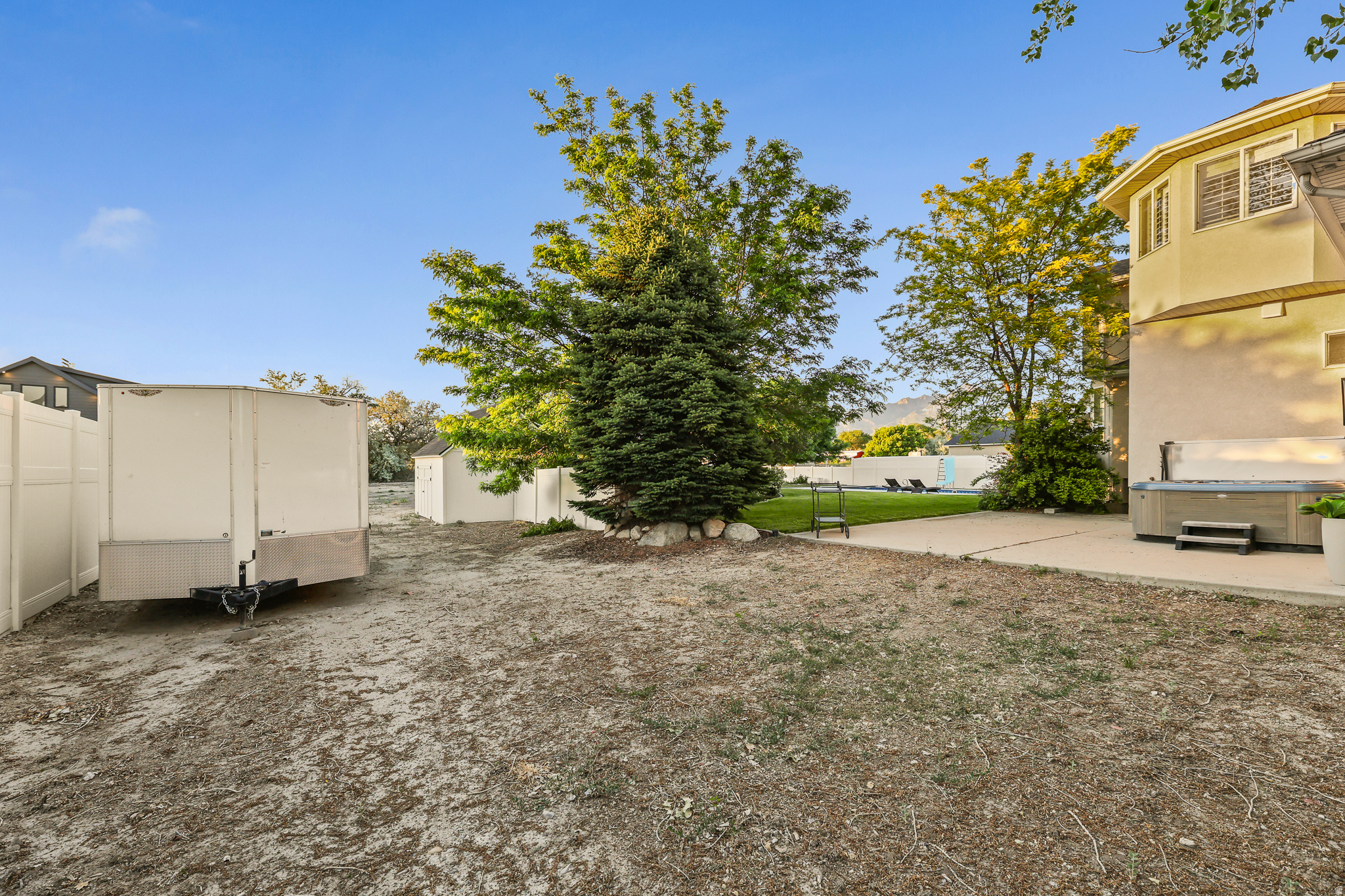 main property photo 87