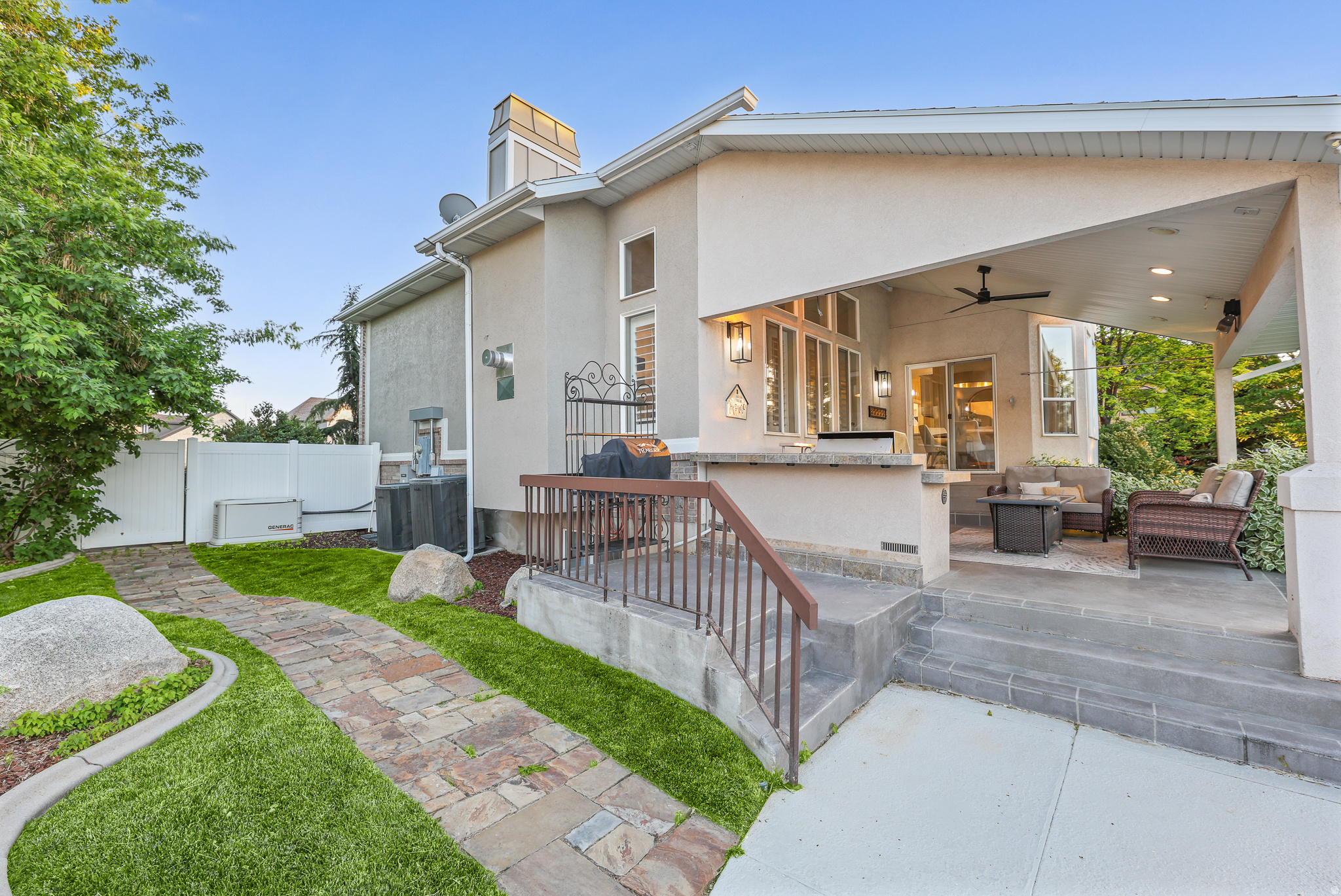 main property photo 91