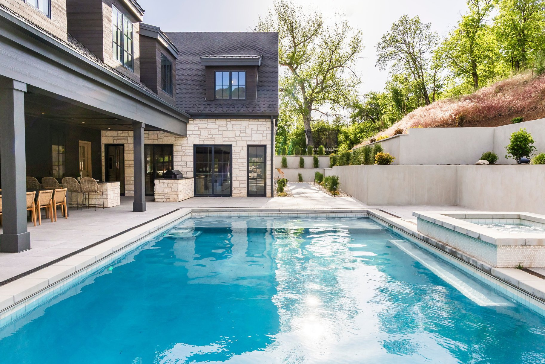 main property photo 92