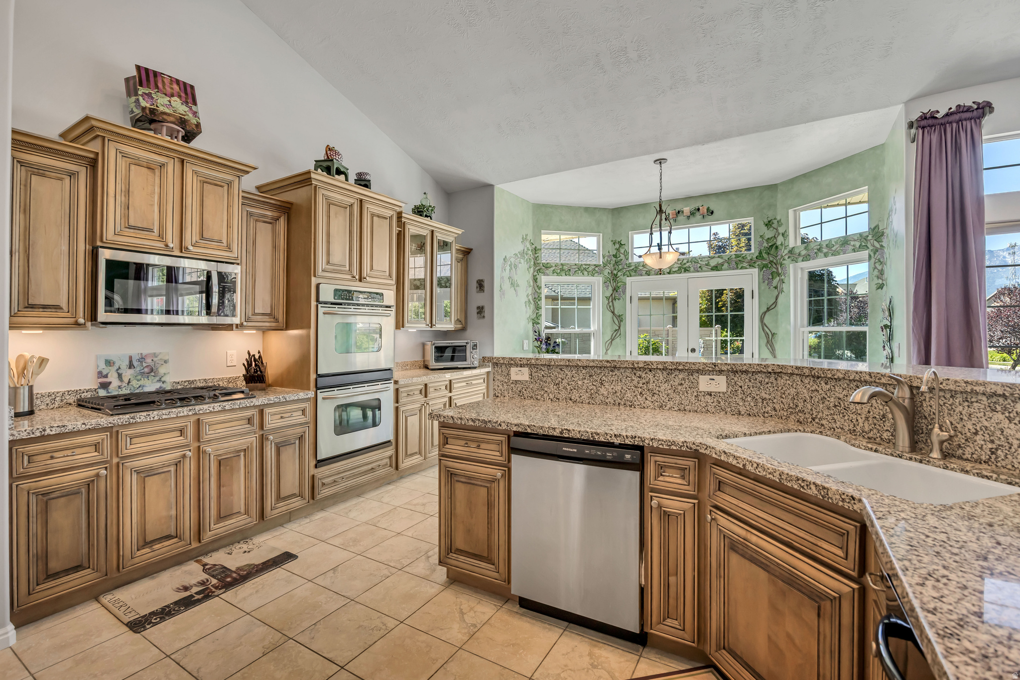 main property photo 15