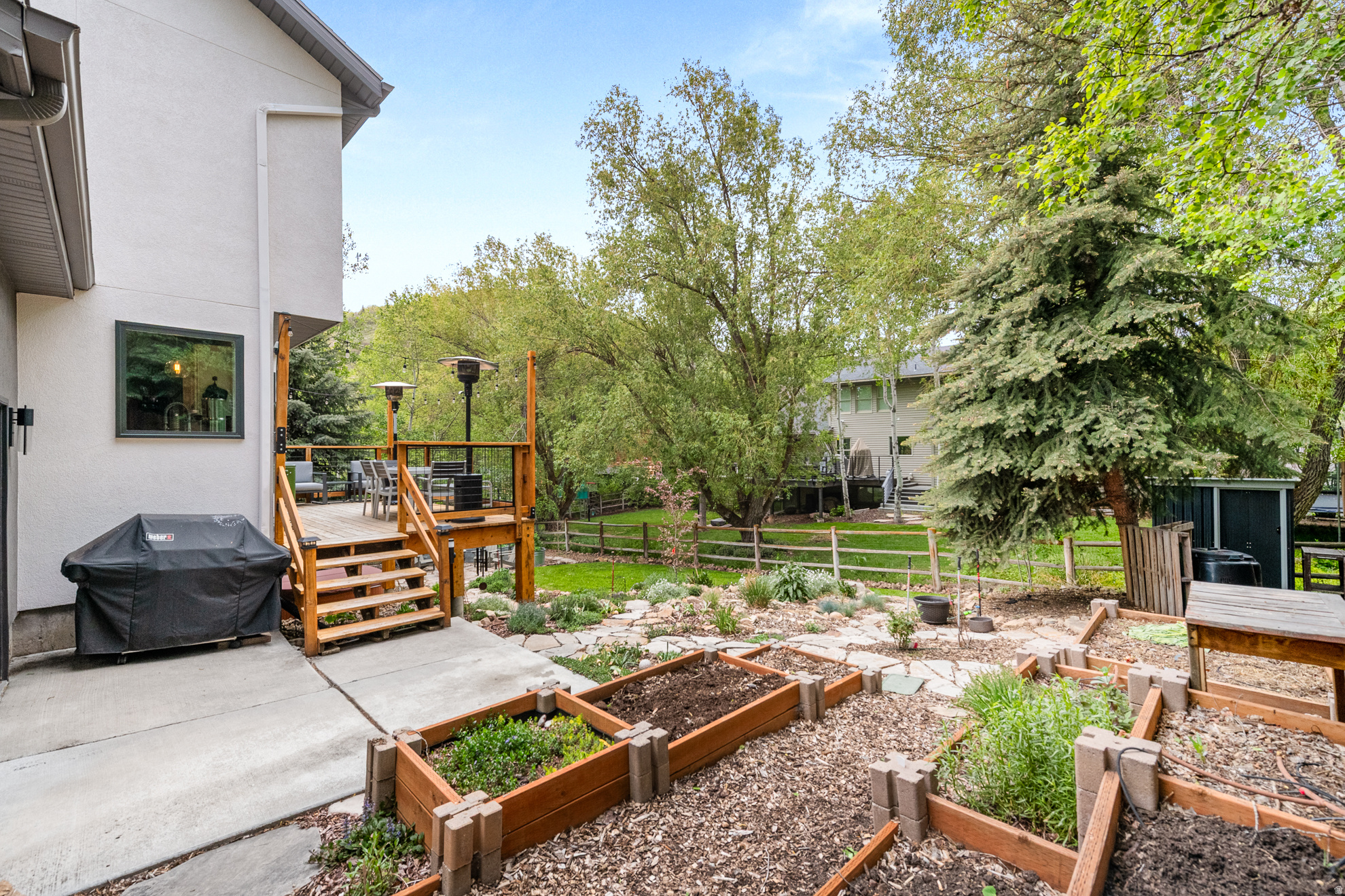 main property photo 47