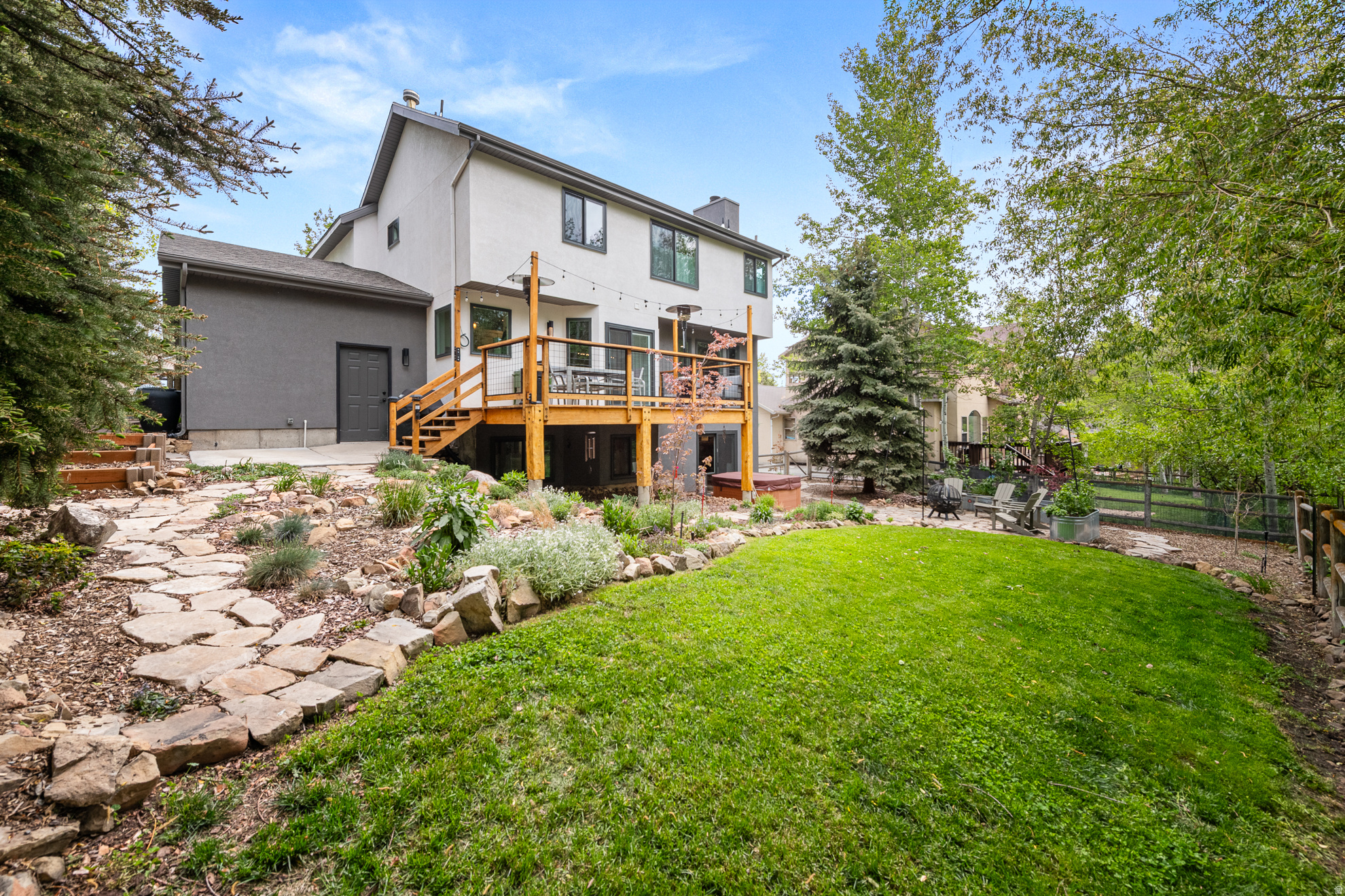 main property photo 49