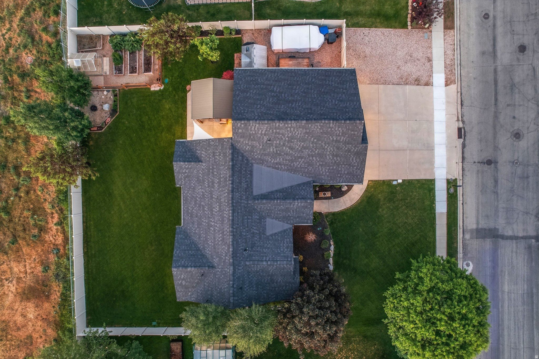 main property photo 48
