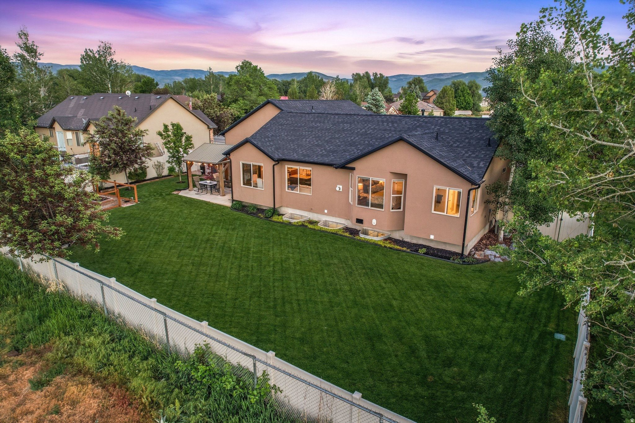 main property photo 58