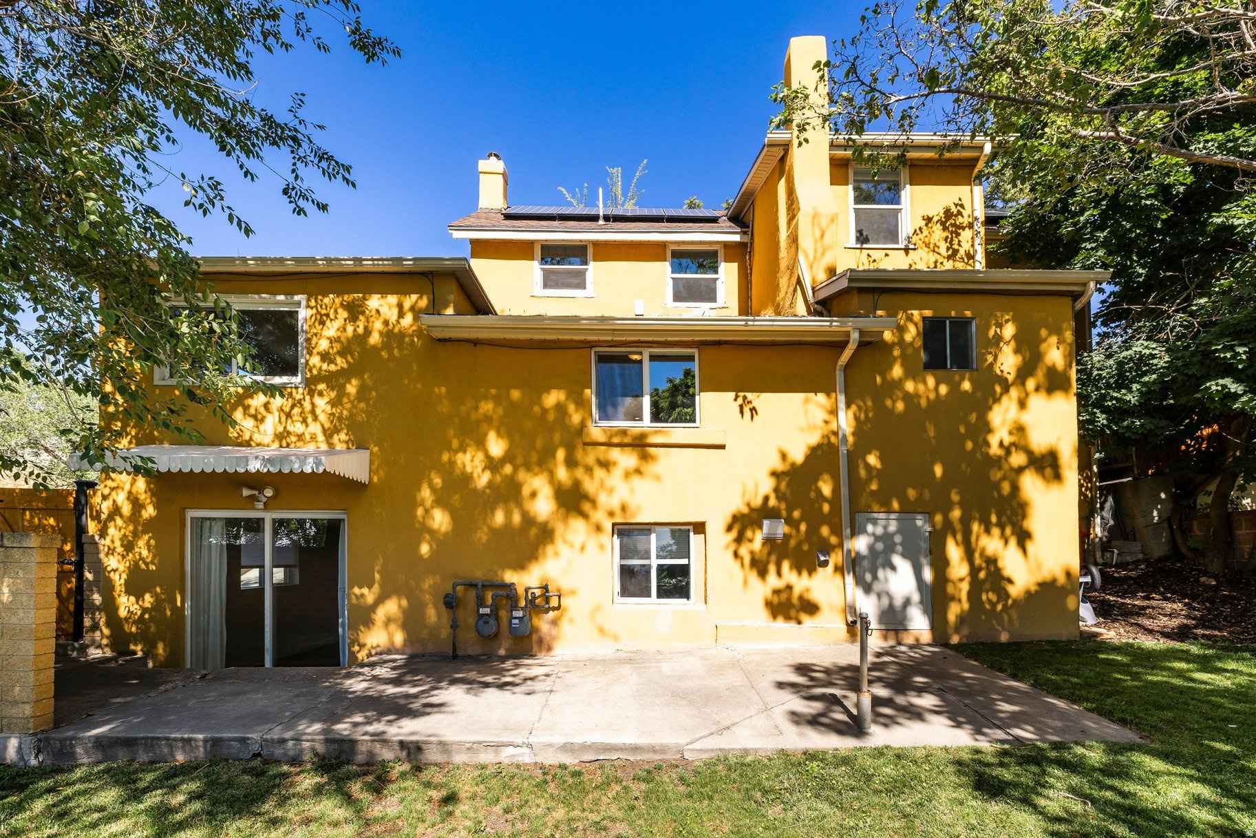 main property photo 34
