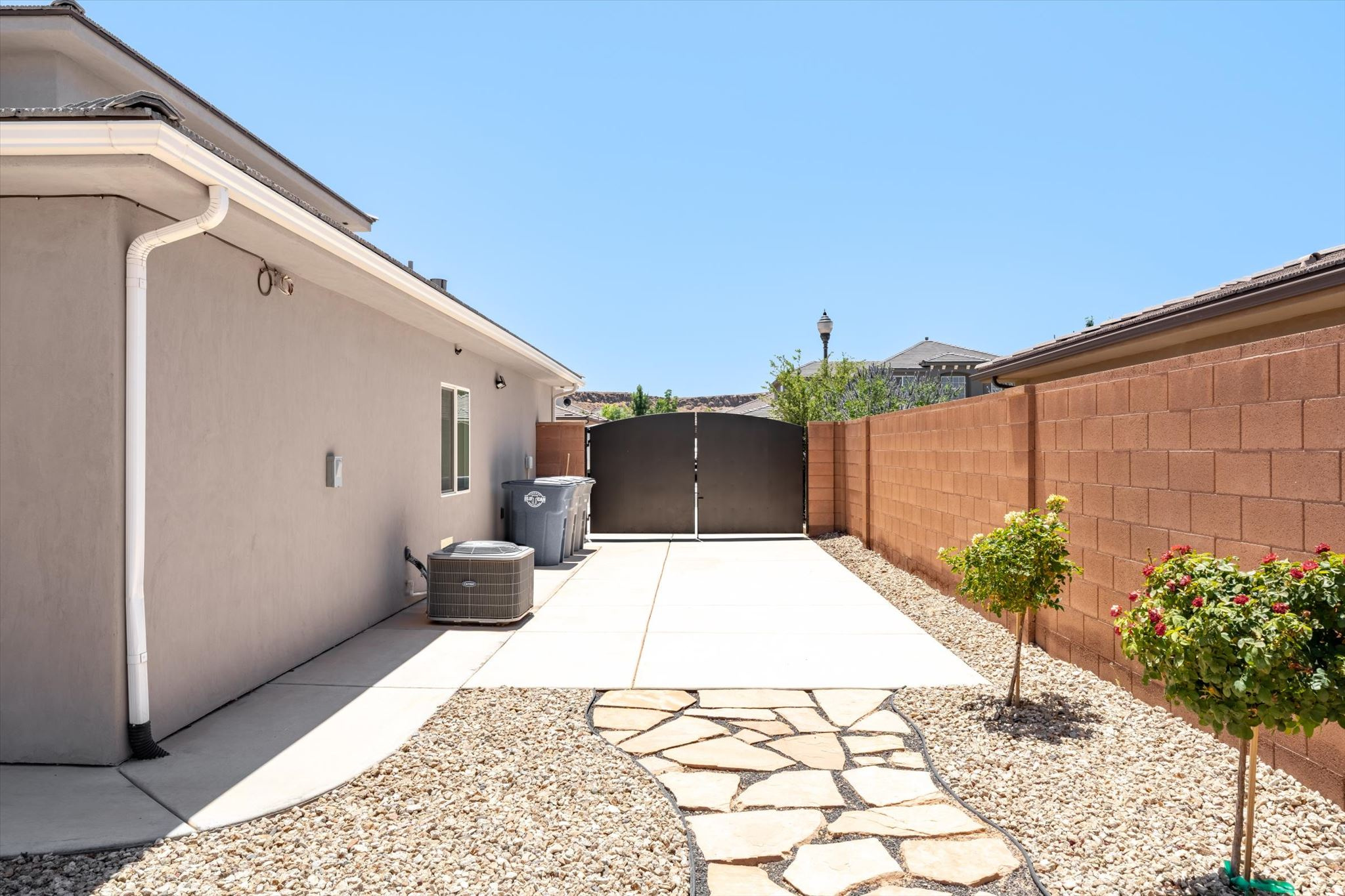 main property photo 53