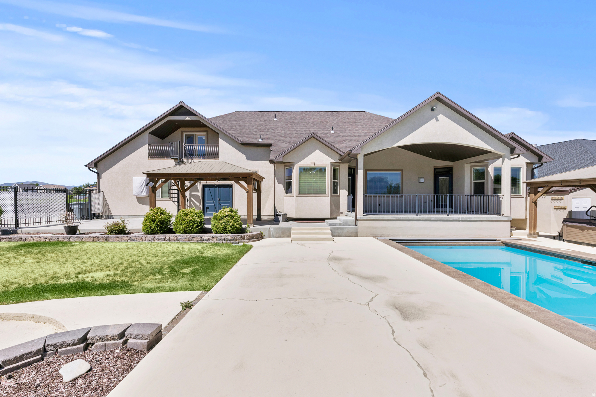 main property photo 53