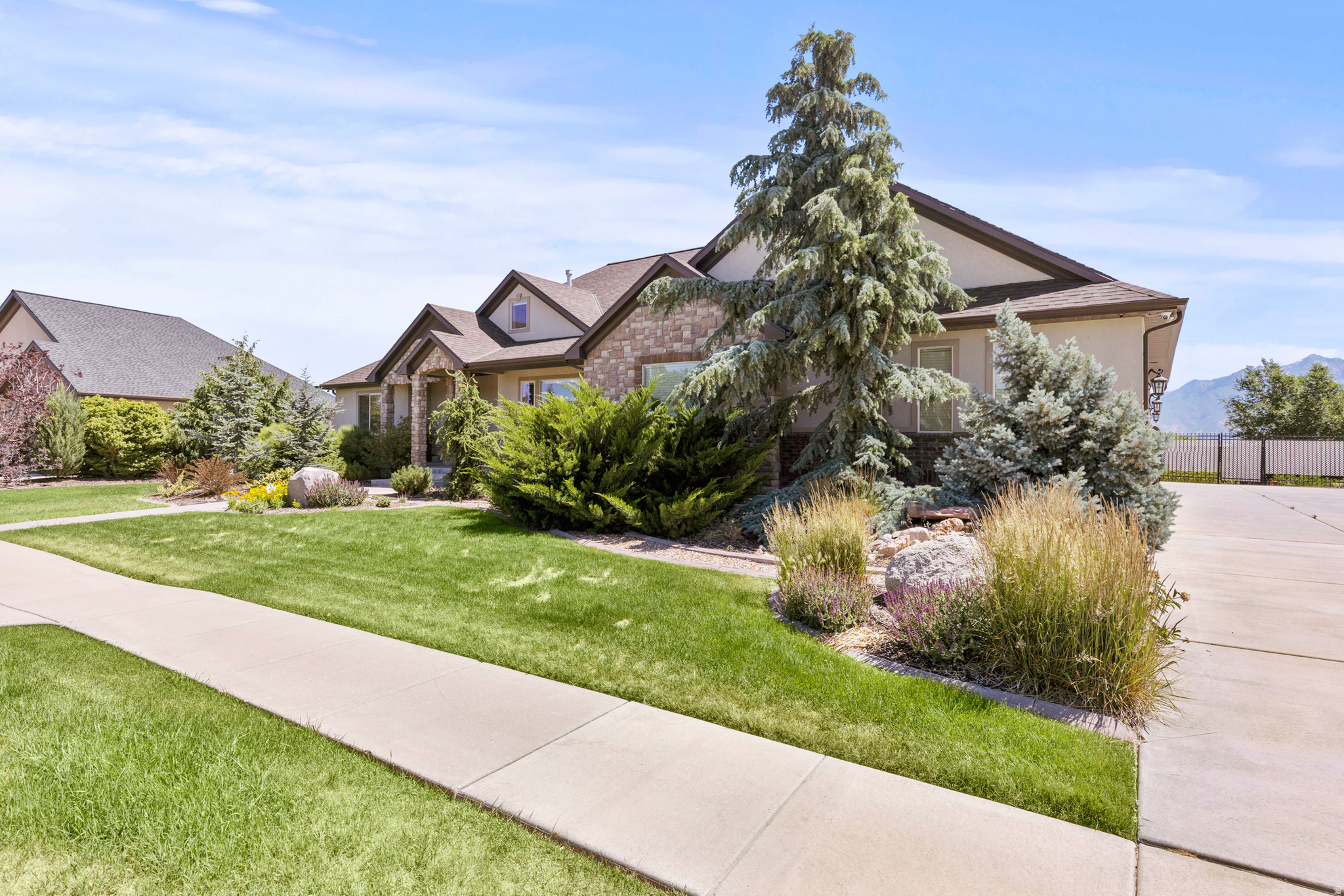 main property photo 54