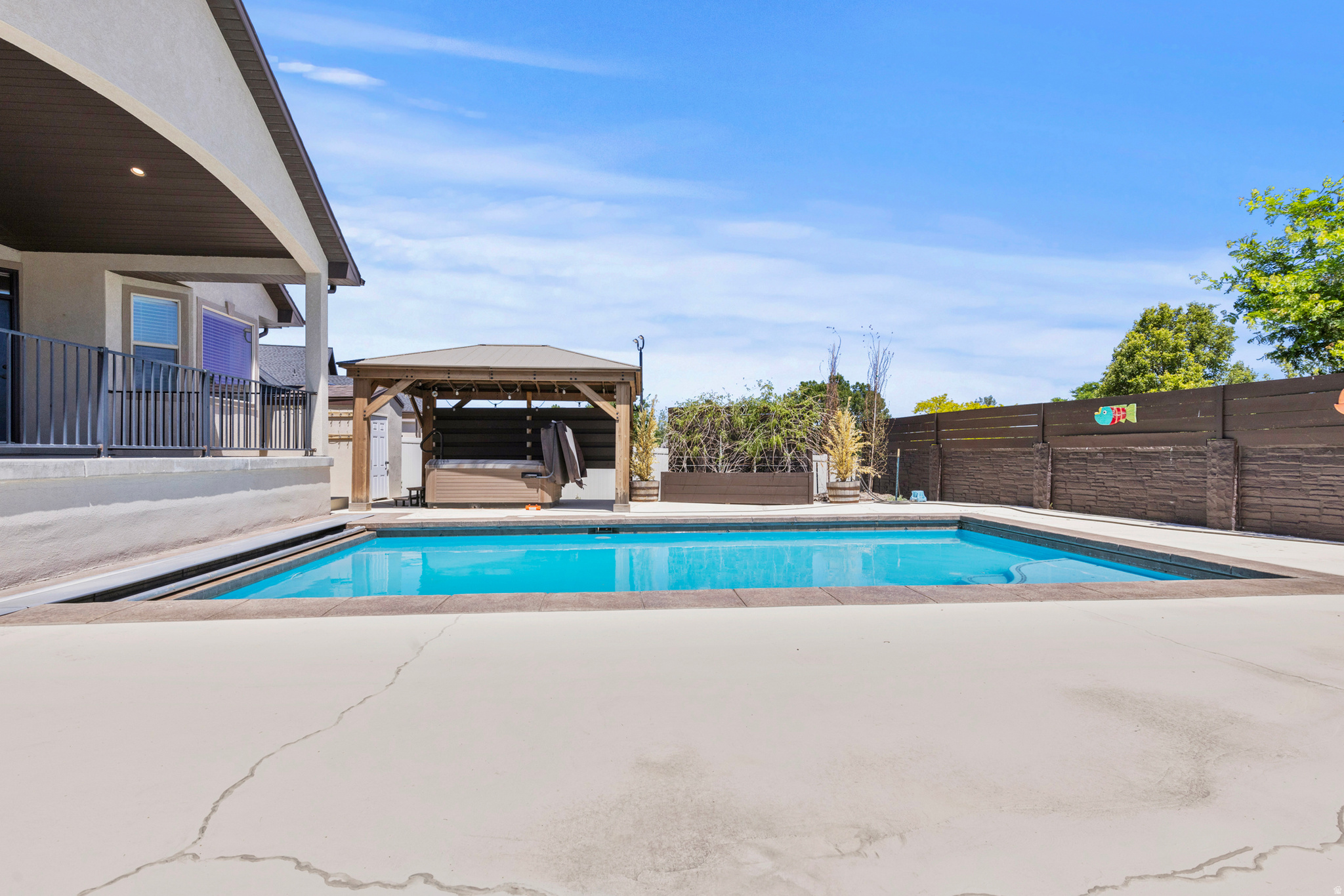 main property photo 57