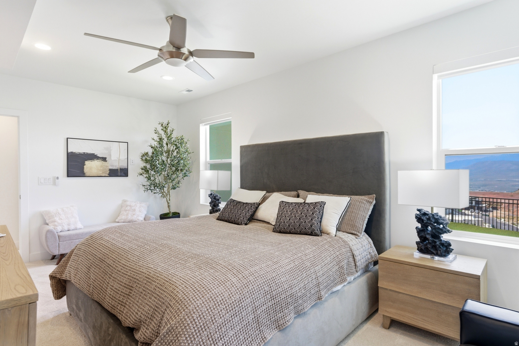 main property photo 79