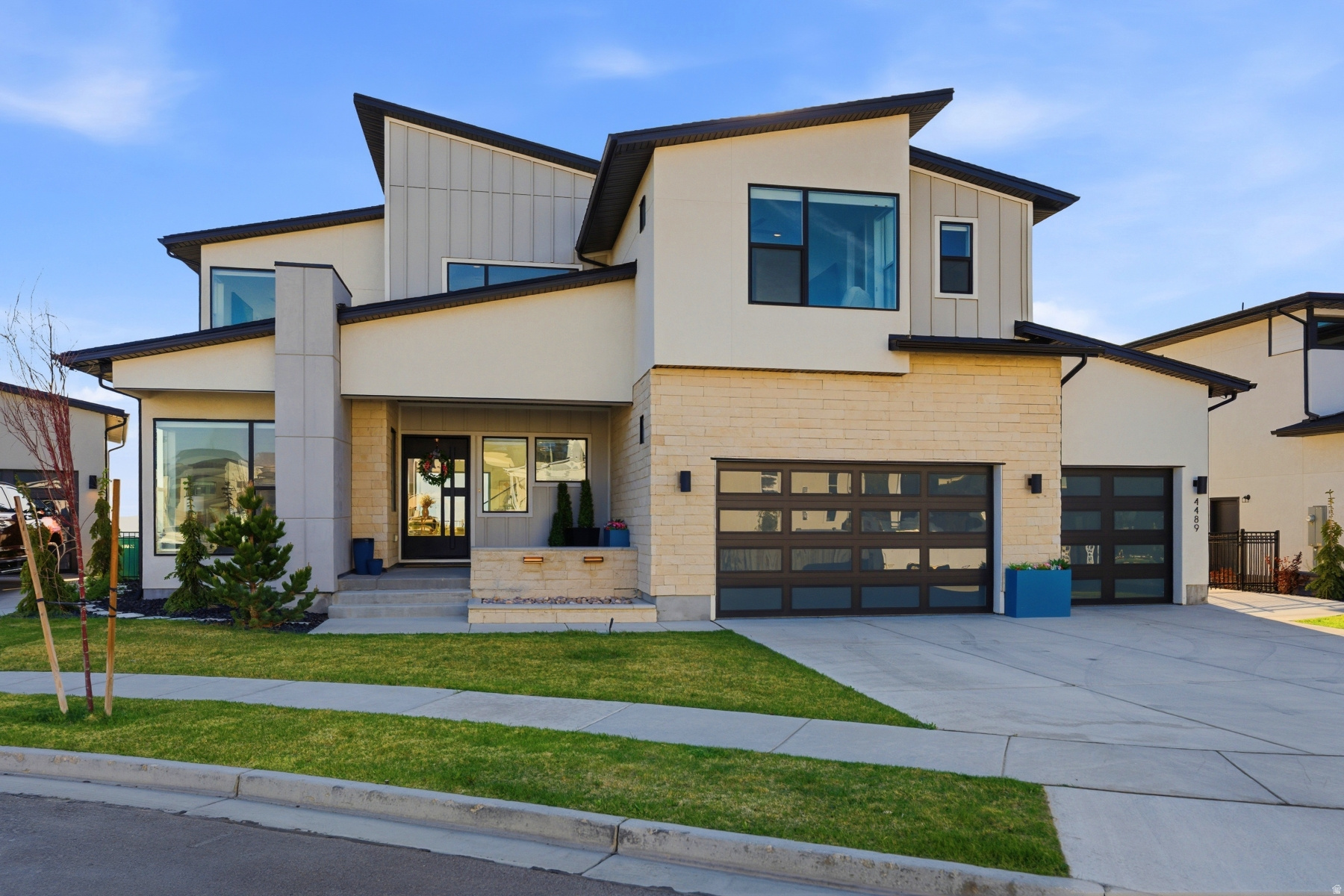 main property photo 95