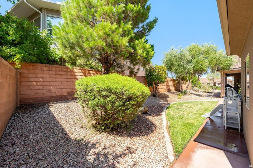 main property photo 54