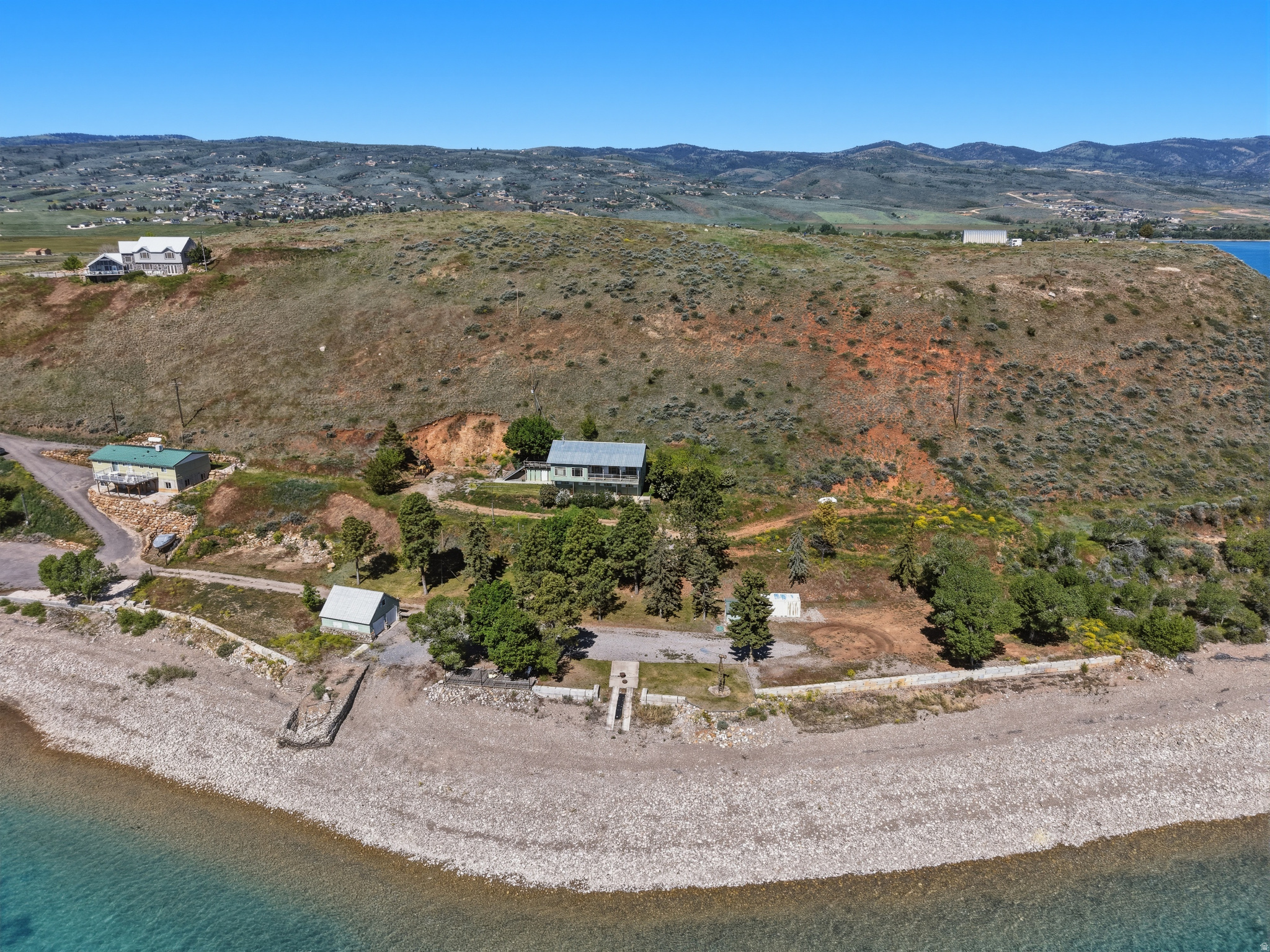main property photo 12