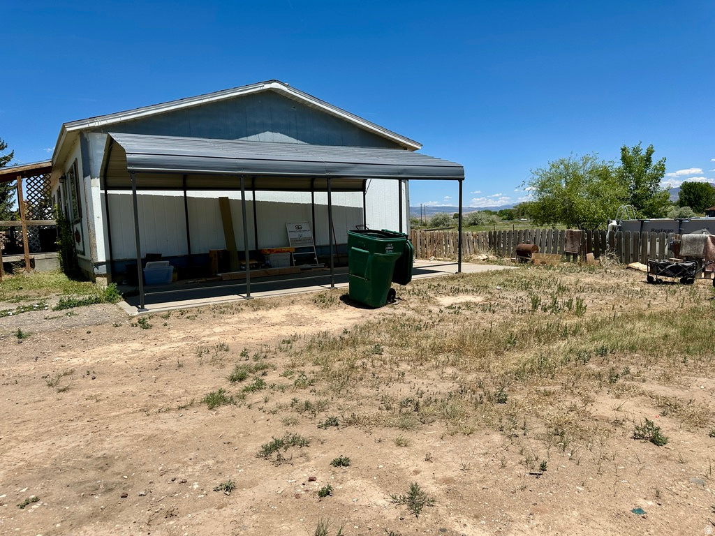 main property photo 5