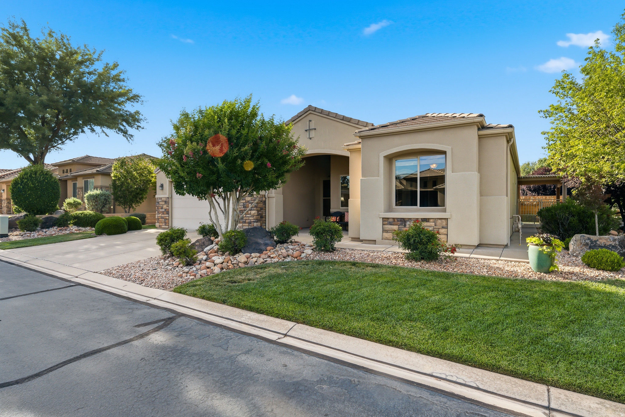 main property photo 74