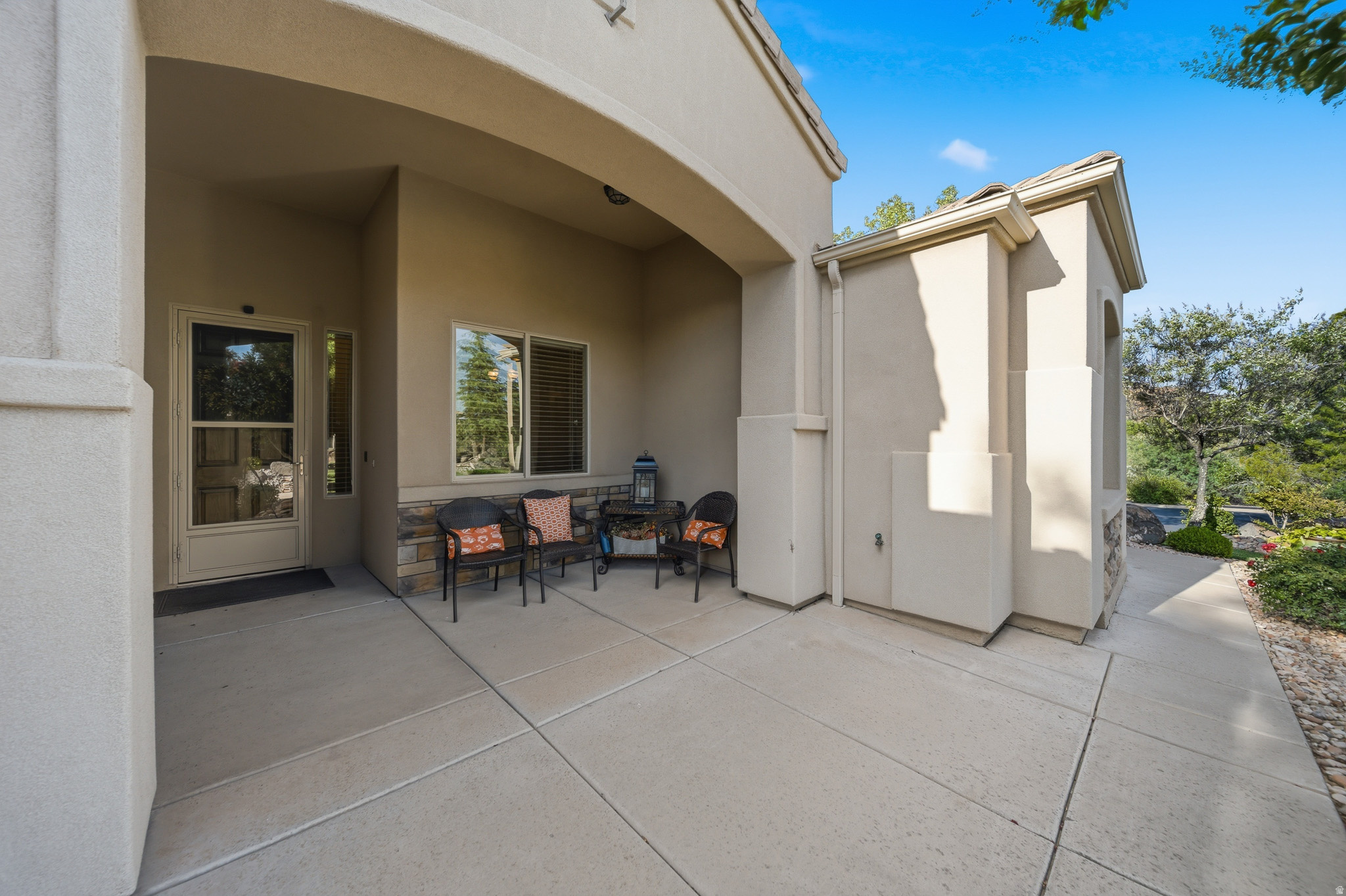 main property photo 76