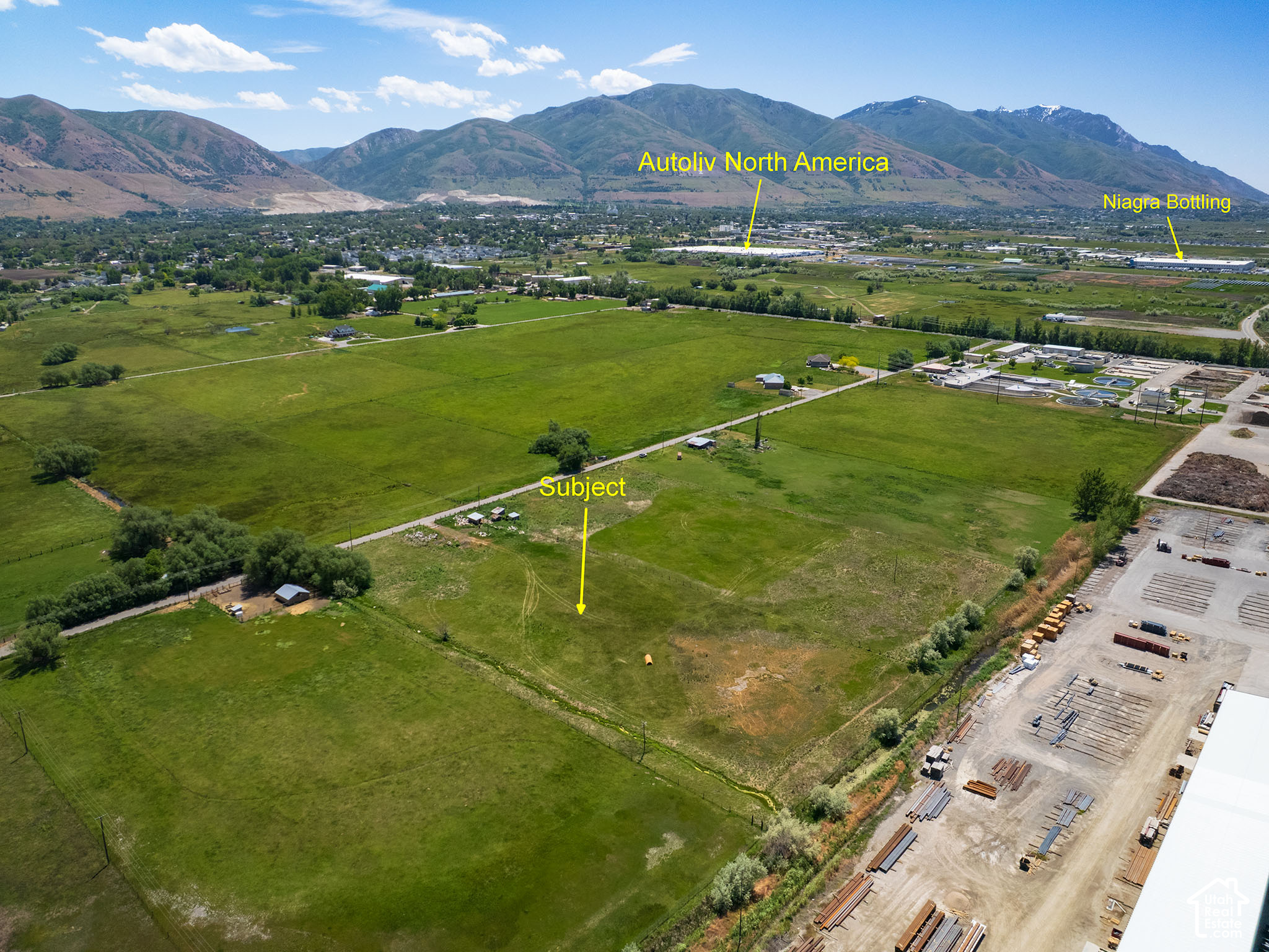 main property photo 9