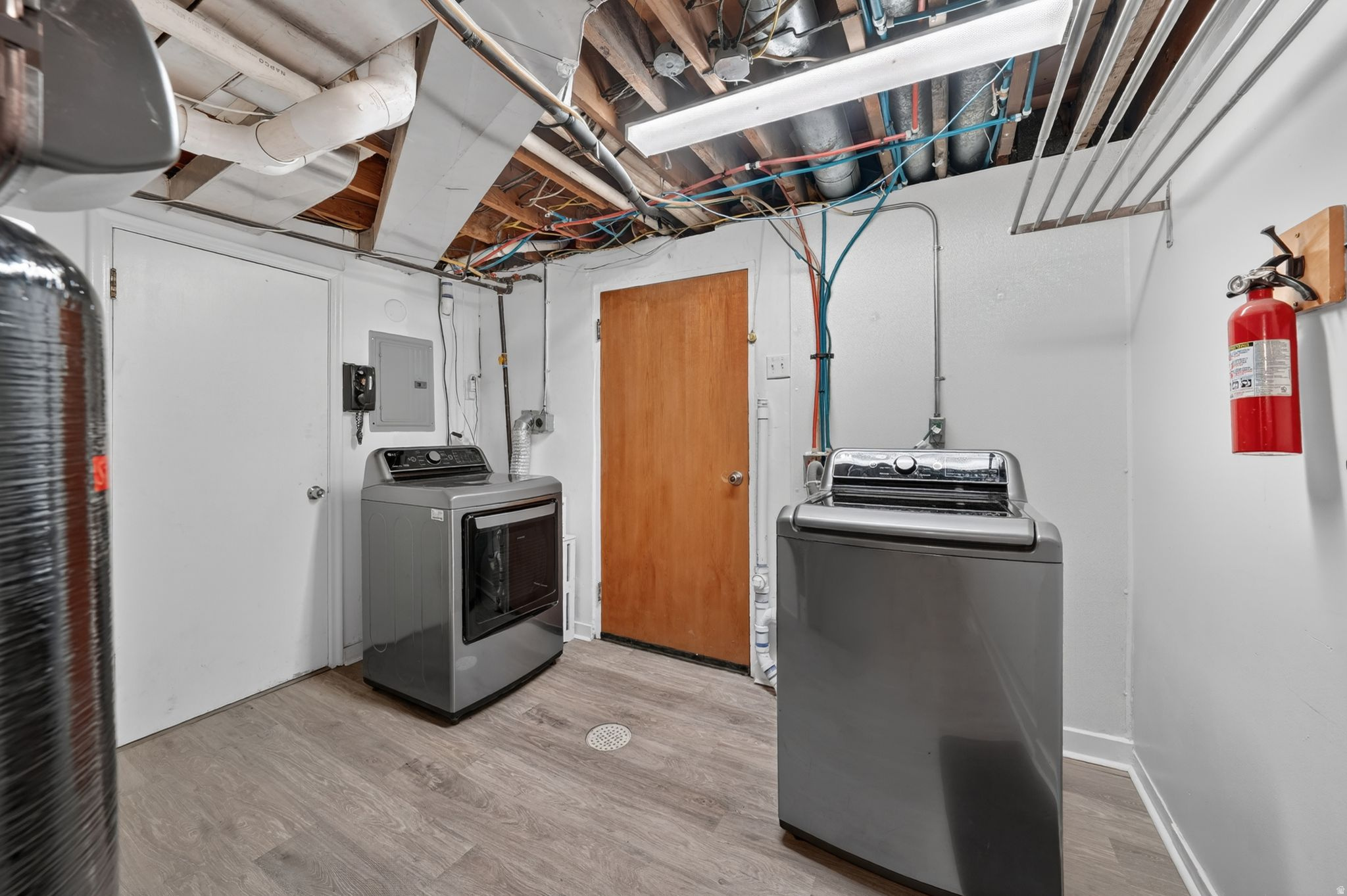 main property photo 29